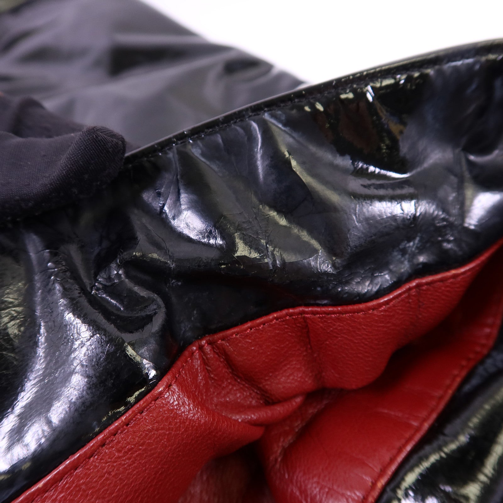 CHANEL 【激減優惠】漆皮皮革Shoulder Bag銀扣鏈帶肩背帶