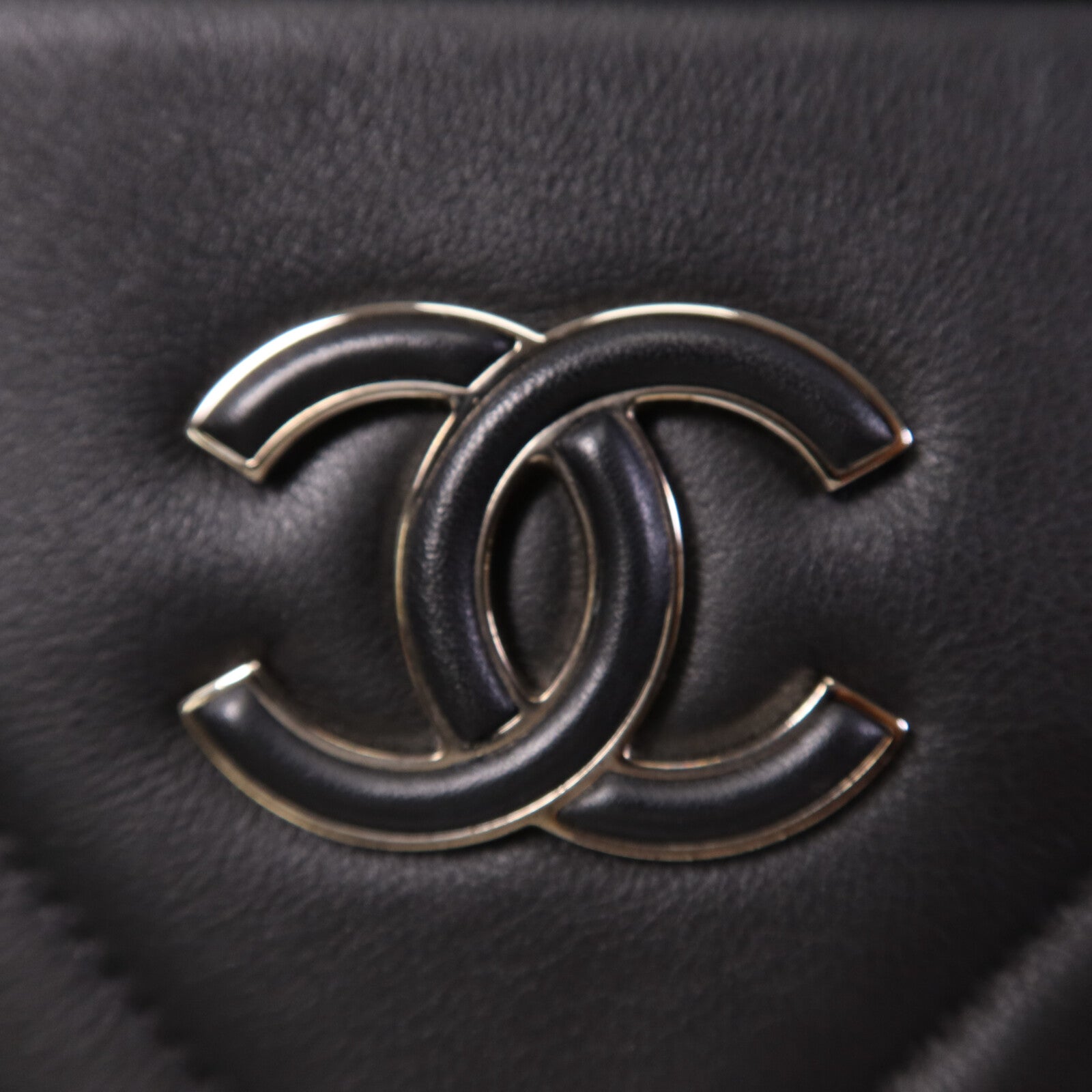 CHANEL 【激減優惠】牛皮皮革Shoulder Bag銀扣鏈帶肩背袋