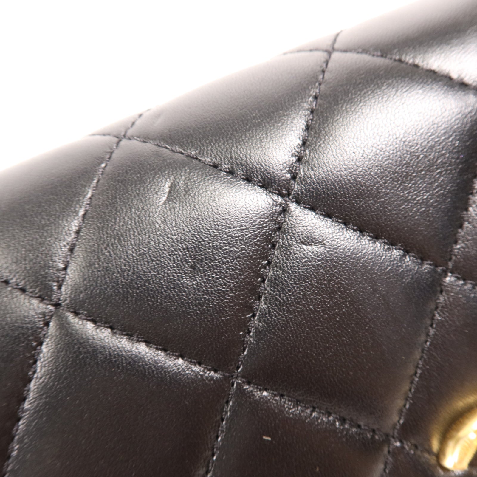 CHANEL 羊皮皮革Matelasse Mini Flap Bag金扣鏈帶肩背袋