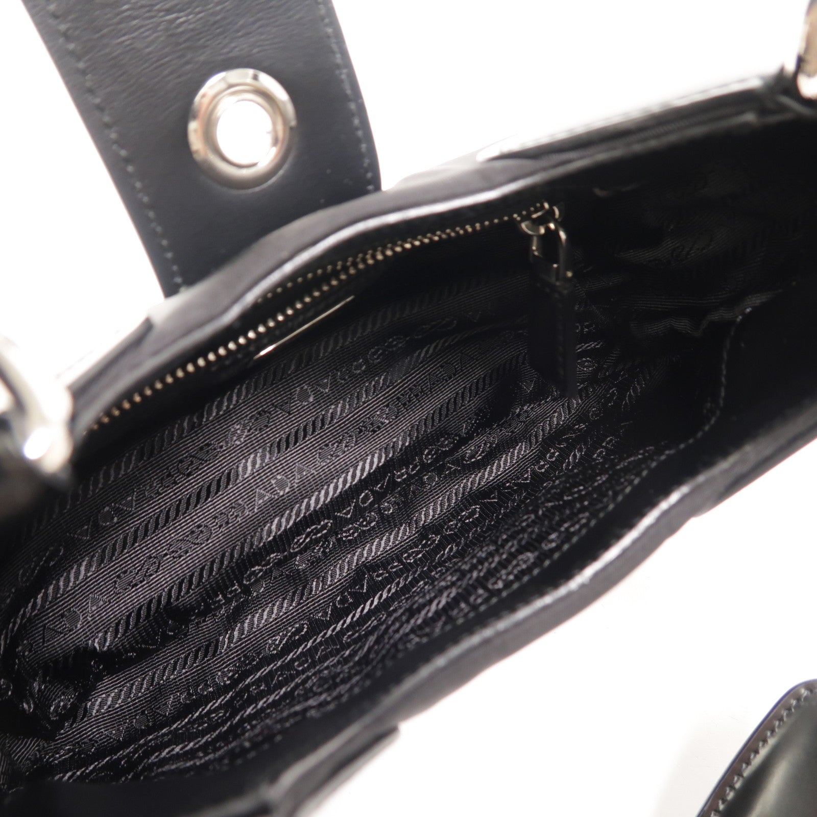PRADA 尼龍Moon Bag Re-Edition 2002手挽肩背兩用袋