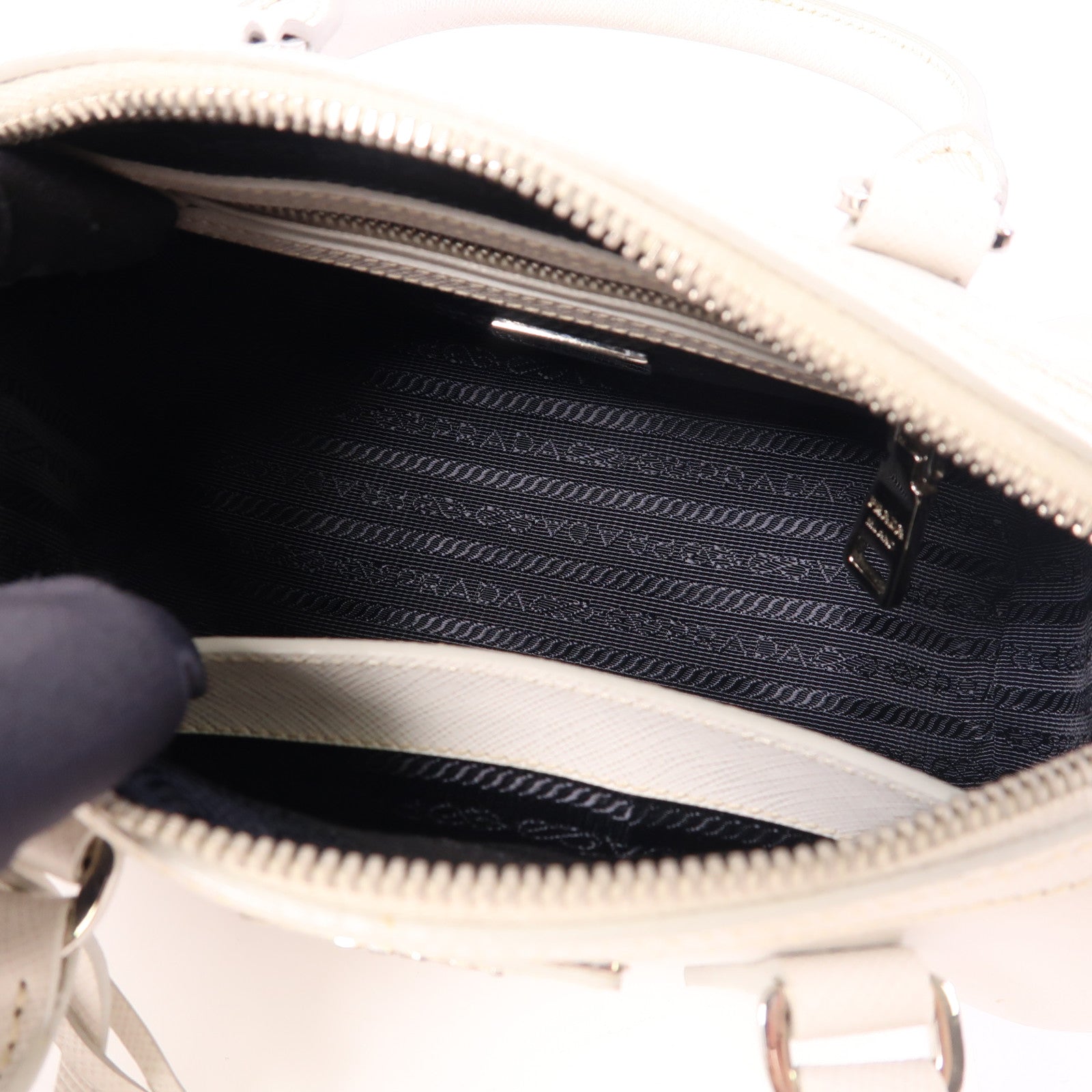 PRADA 牛皮皮革2 Way Shoulder Bag銀扣手挽肩背兩用袋