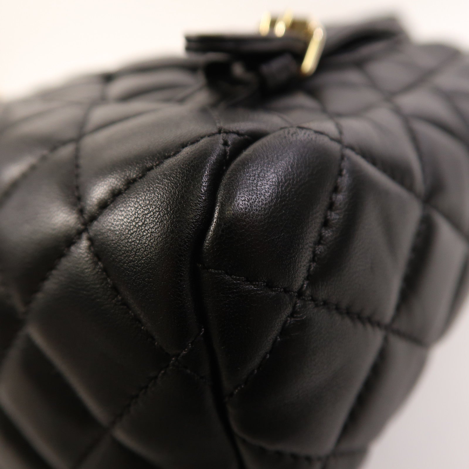 CHANEL 羊皮皮革Backpack金扣背包