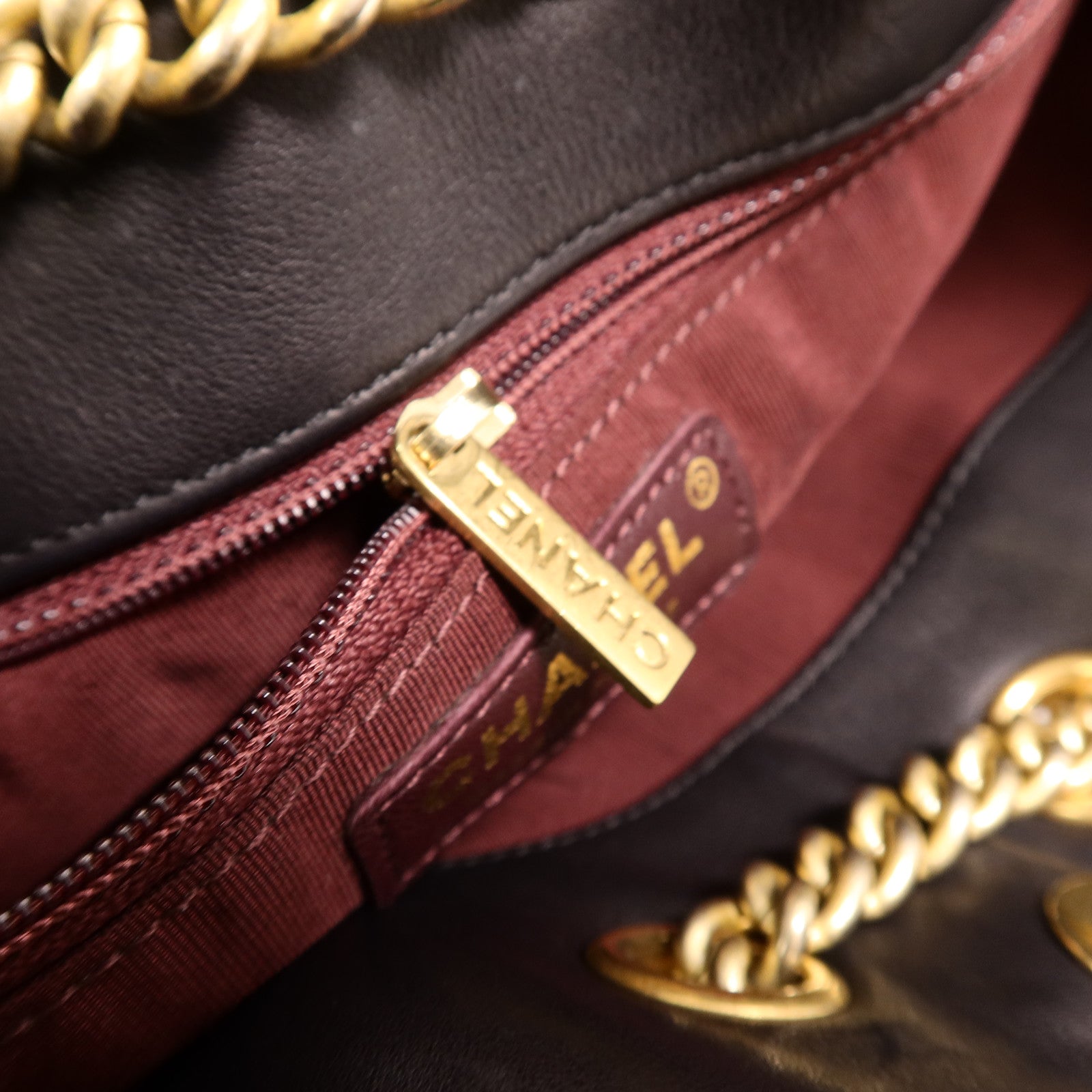 CHANEL 牛皮皮革Drawstring Bucket鏈帶手挽肩背兩用袋