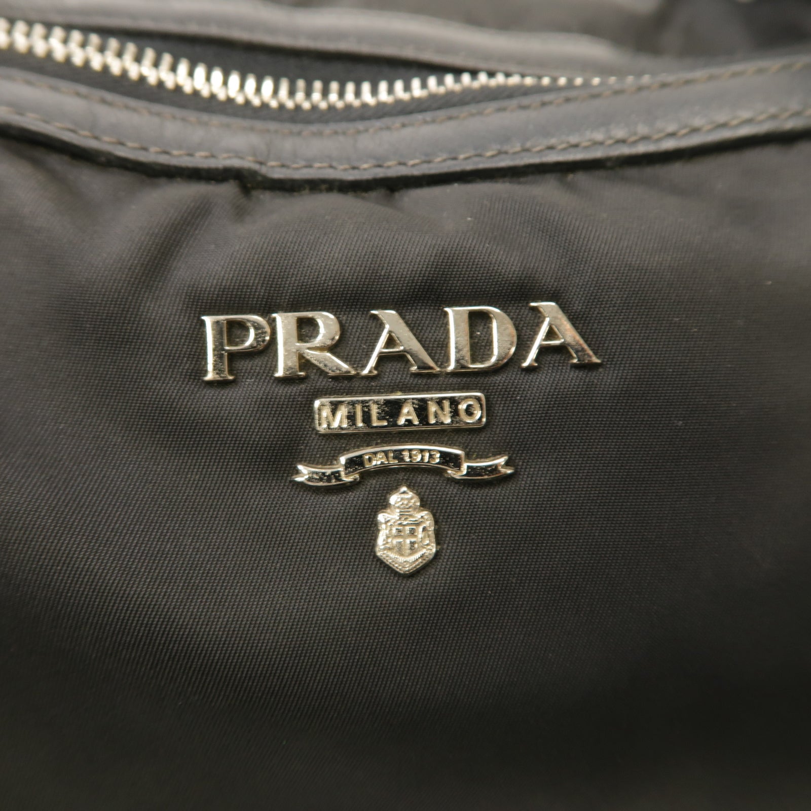 PRADA 尼龍2way Shoulder Bag銀扣手挽肩背兩用袋黑色