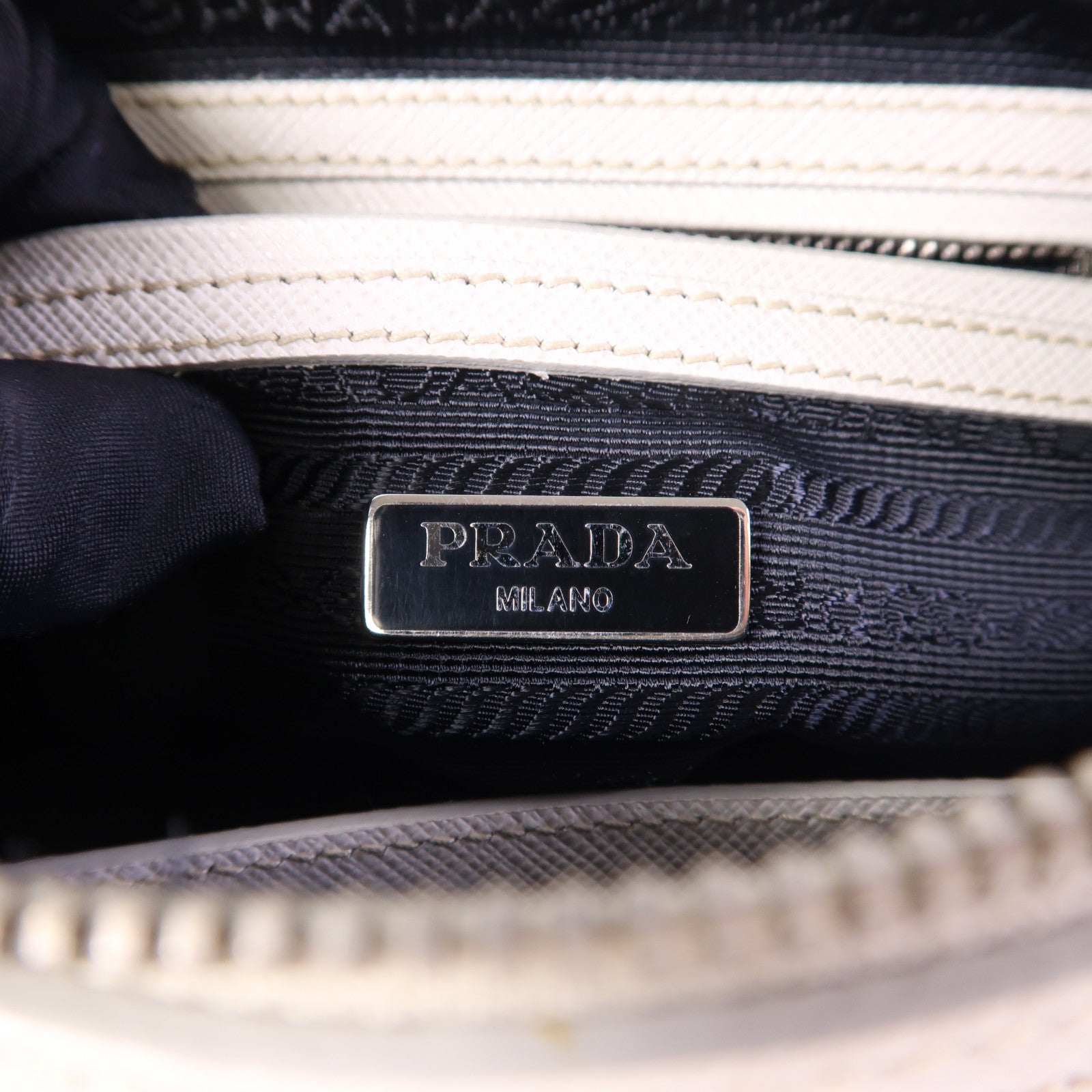 PRADA 牛皮皮革2 Way Shoulder Bag銀扣手挽肩背兩用袋