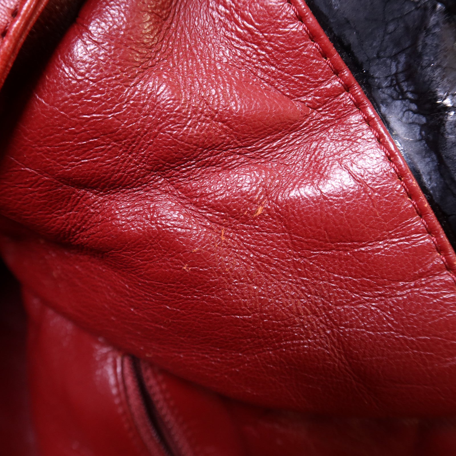 CHANEL 漆皮皮革Shoulder Bag銀扣鏈帶肩背帶