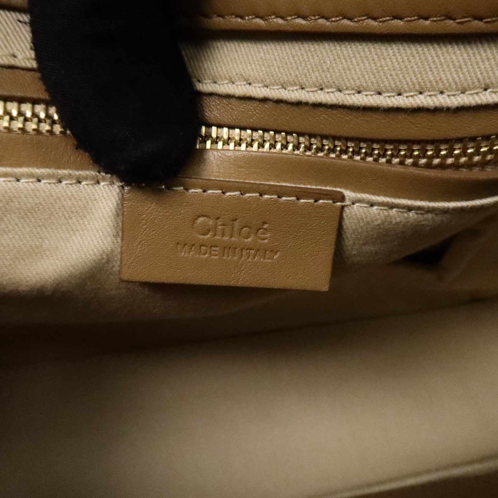 Chloe 牛皮/麂皮皮革Roy Bag肩背袋