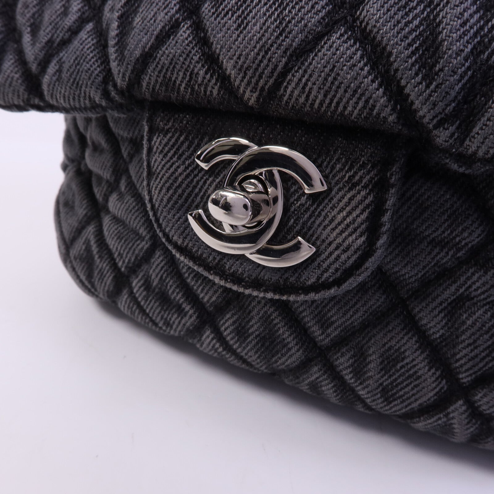 CHANEL 牛仔布Chain Shoulder Bag銀扣鏈帶肩背袋