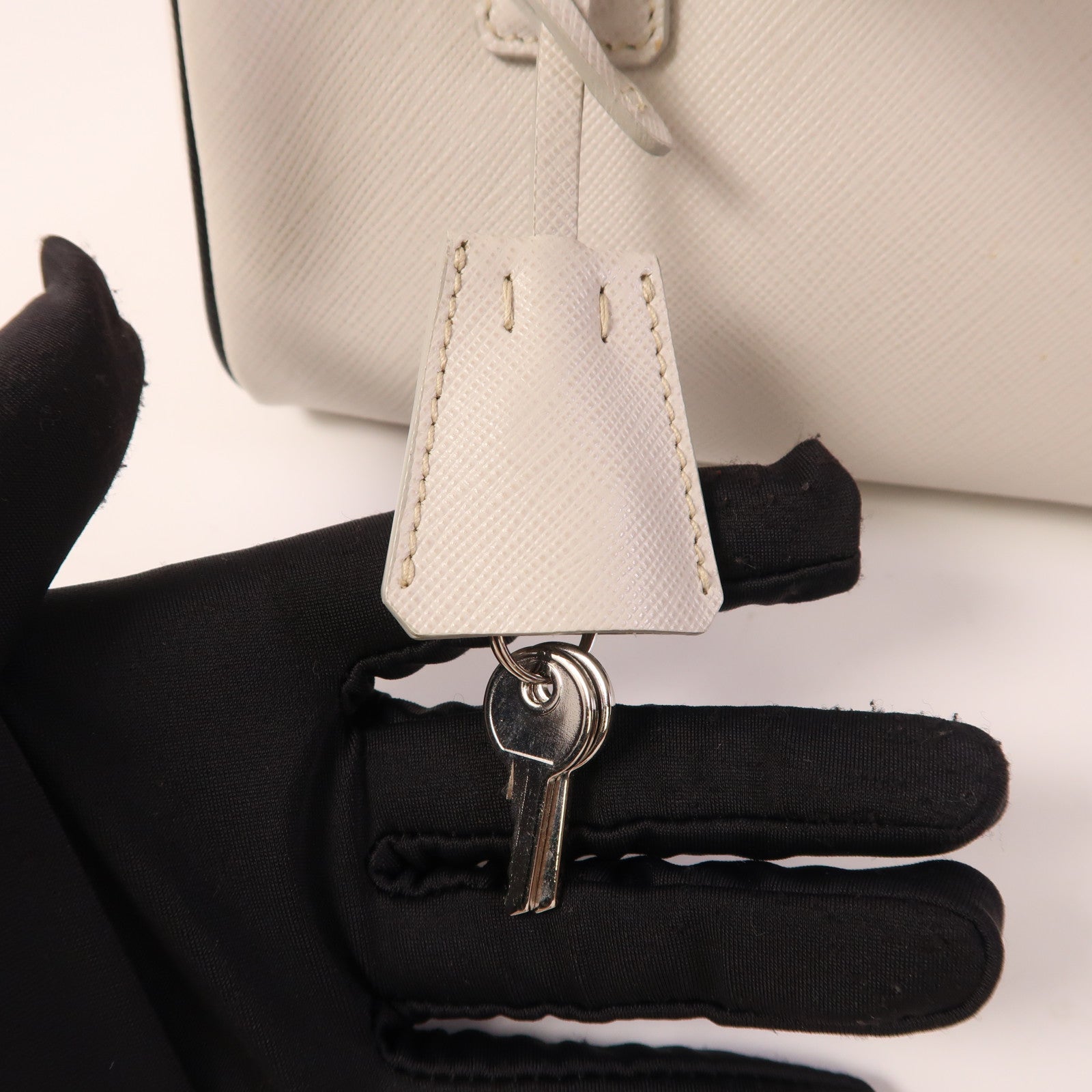 PRADA 牛皮皮革2 Way Shoulder Bag銀扣手挽肩背兩用袋