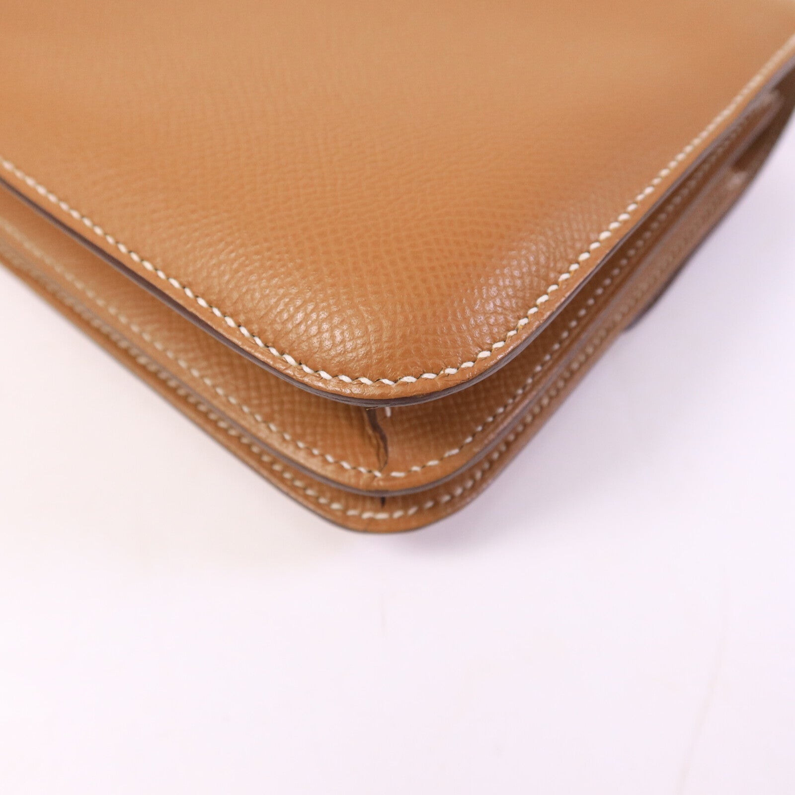 HERMES Epsom皮革Constance Mini肩背袋Gold