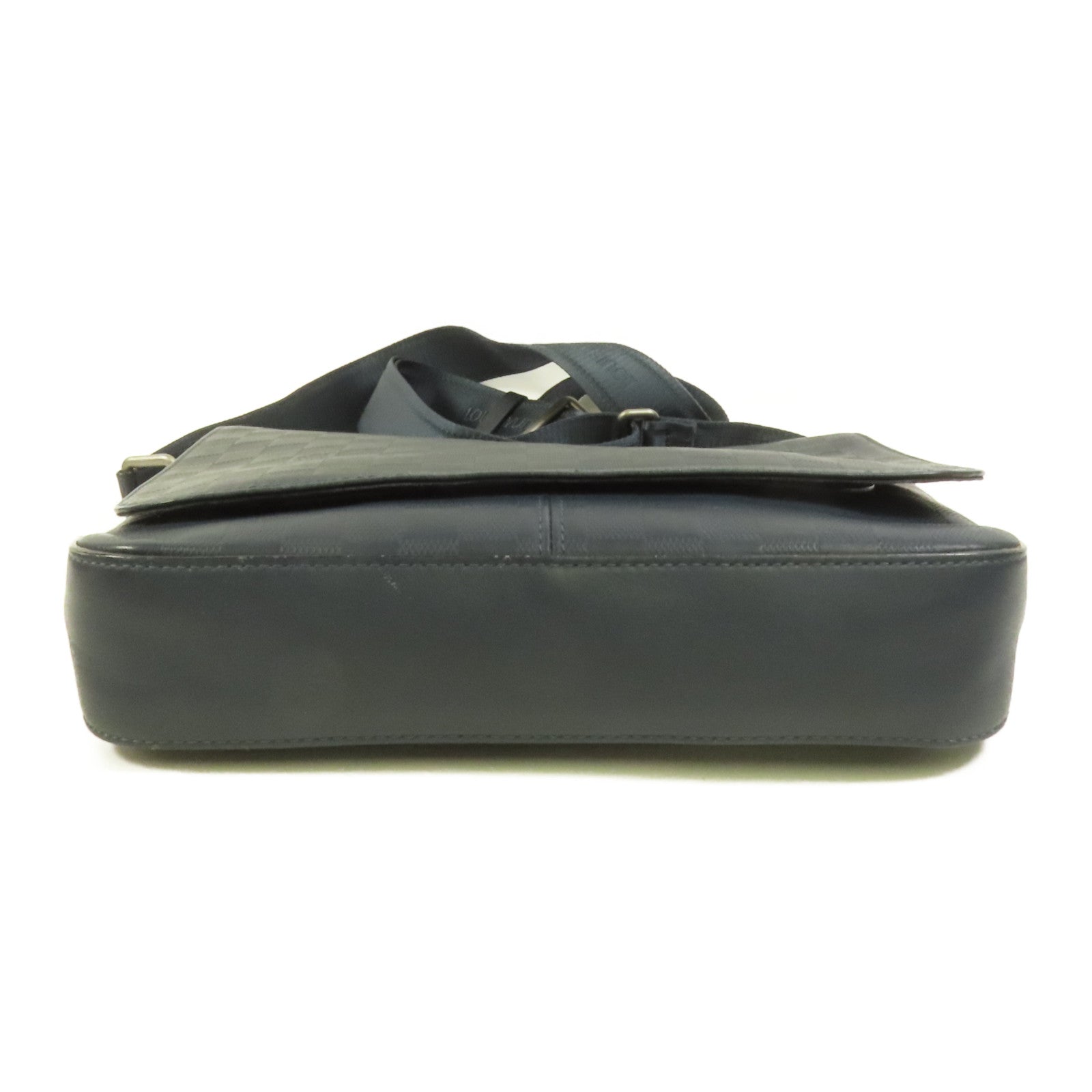 LOUIS VUITTON 【激減優惠】Damier Infini Distrist PM銀扣肩背袋