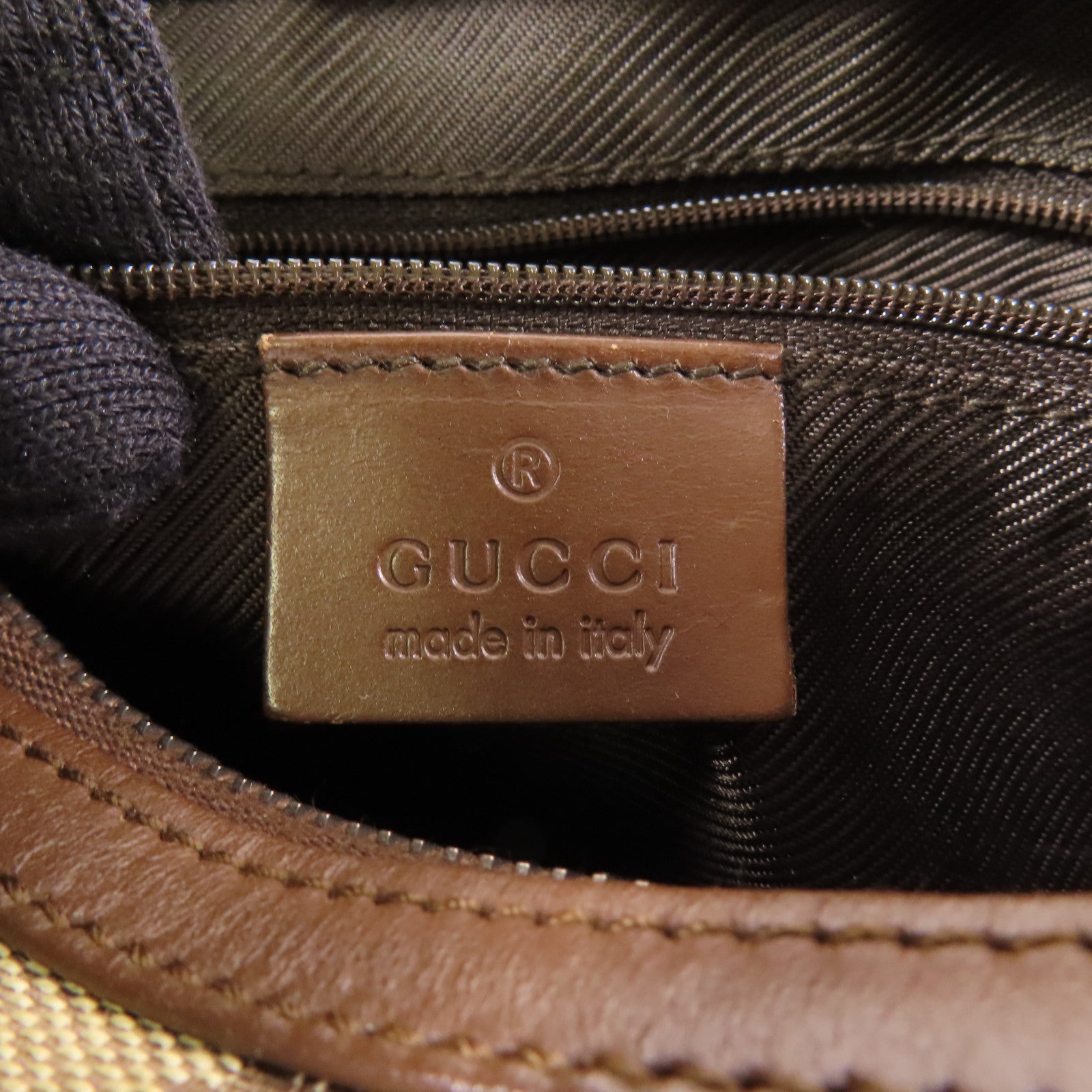 GUCCI 帆布Hobo Bag銀扣肩背袋
