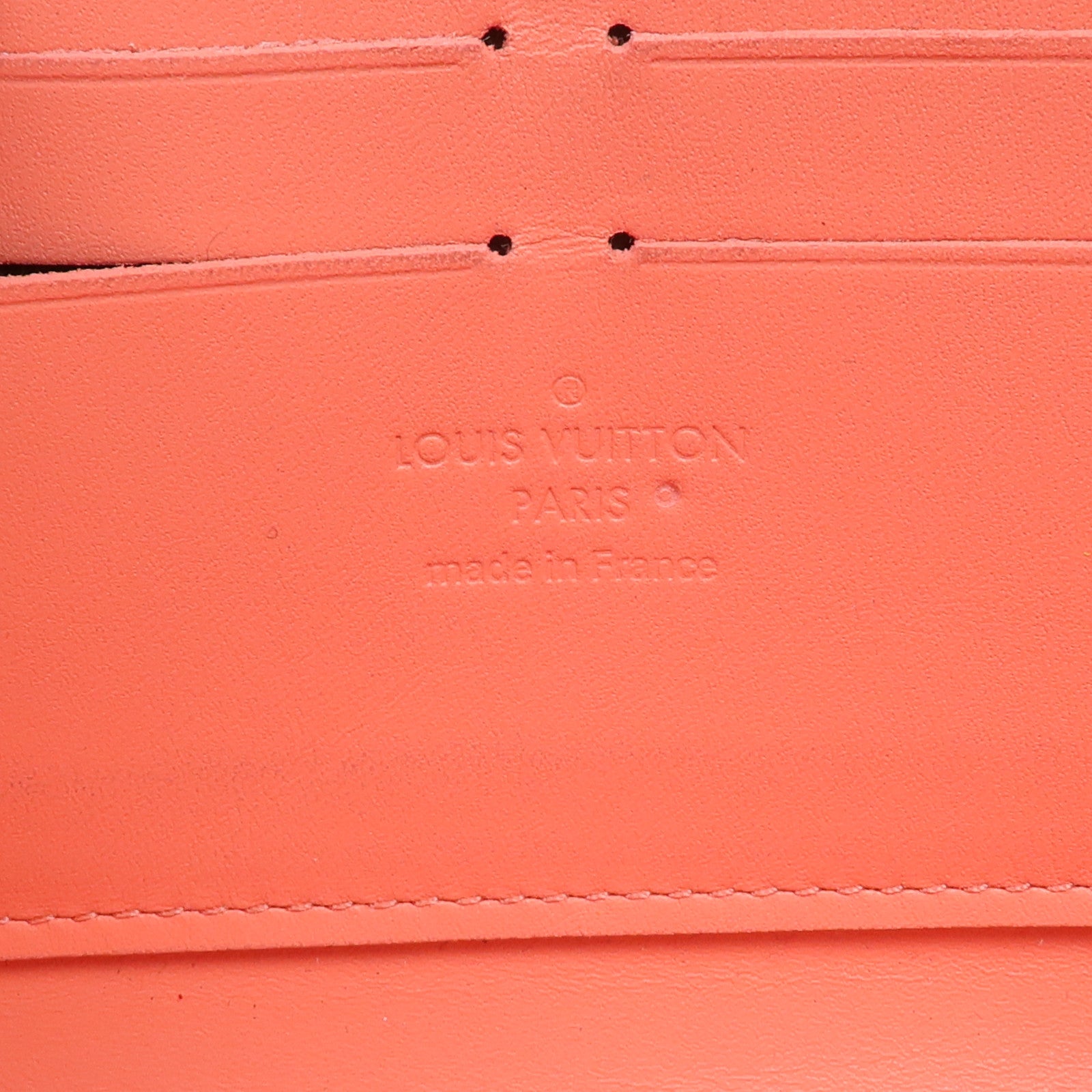 LOUIS VUITTON 【激減優惠】Monogram Vernis Rayure Zippy Wallet銀扣長錢包