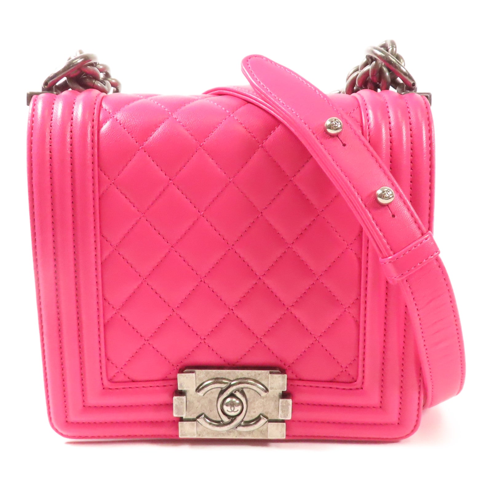 CHANEL 牛皮皮革Boy Chanel銀扣鏈帶肩背袋