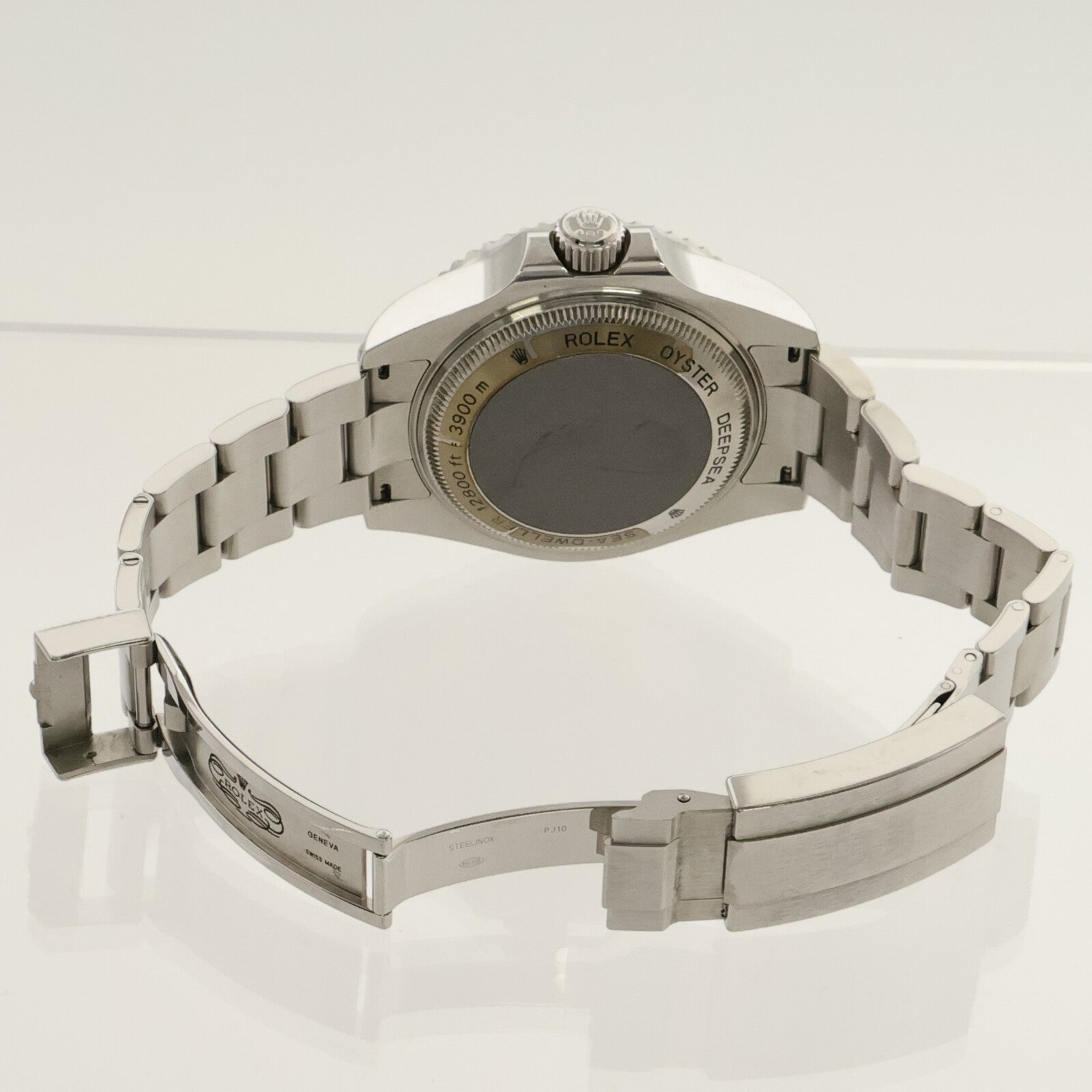 ROLEX Sea-Dweller Deepsea 116660