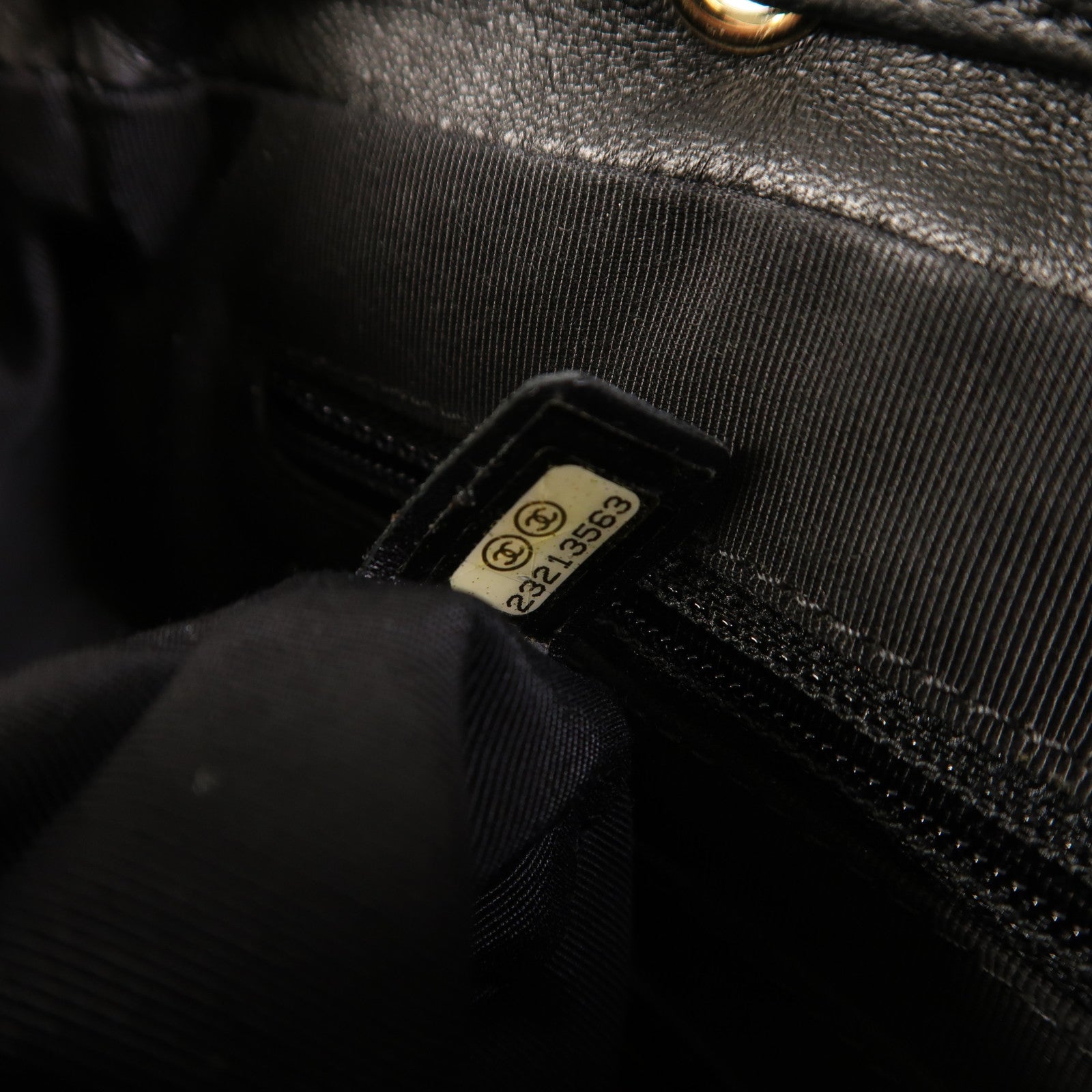 CHANEL 羊皮皮革Backpack金扣背包