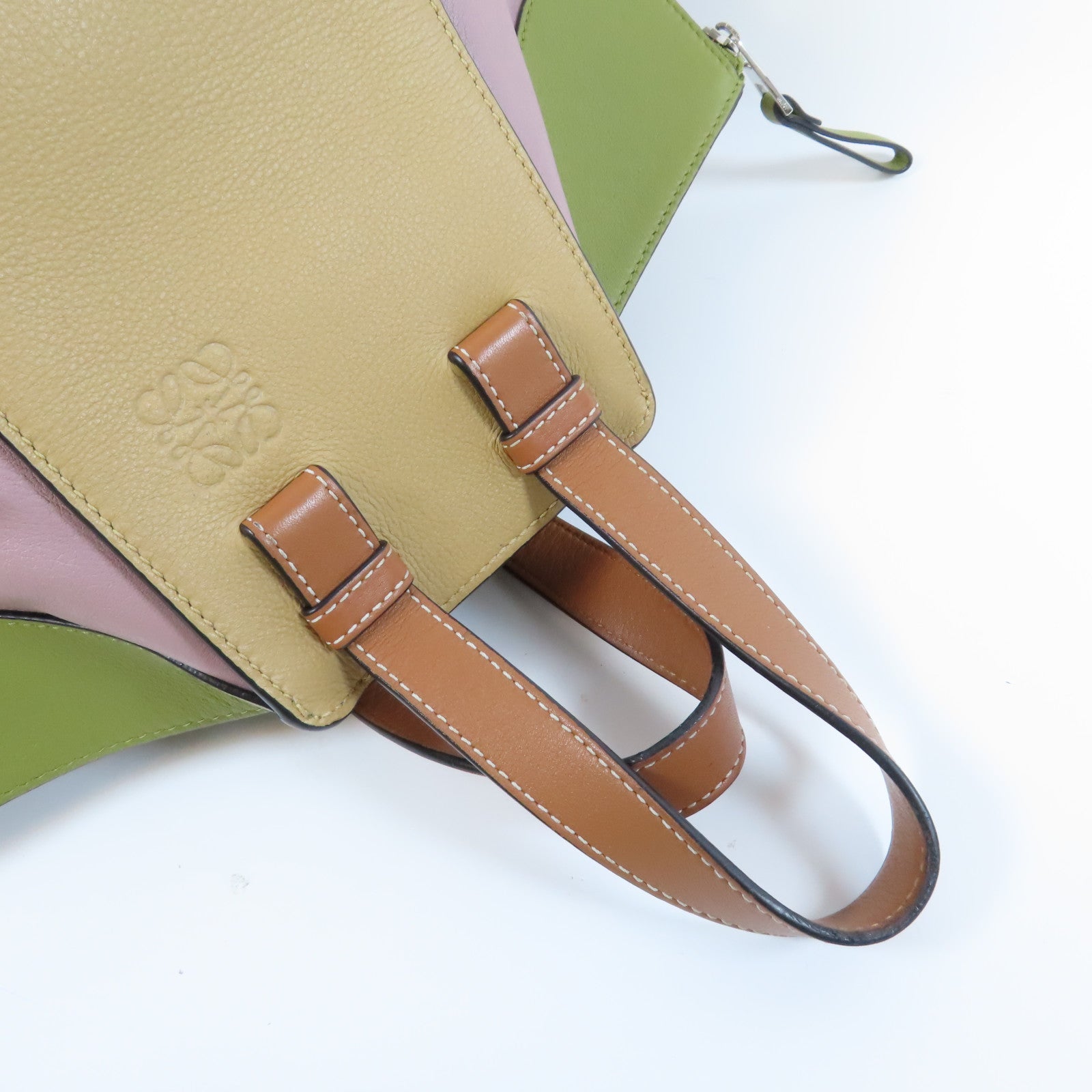 LOEWE 【激減優惠】牛皮皮革Hammock Small Bag銀扣手挽袋啡色/綠色/粉紅色