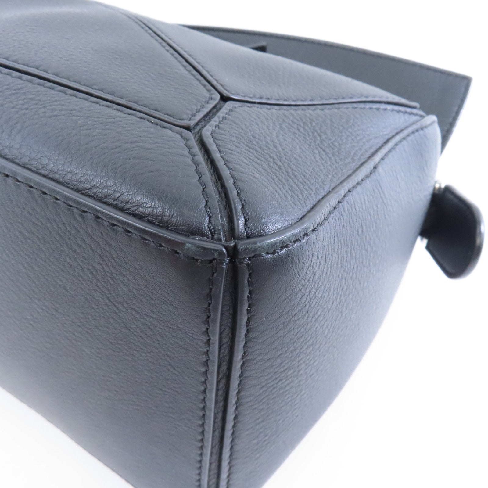 LOEWE 牛皮皮革Puzzle Small銀扣手挽肩背兩用袋黑色