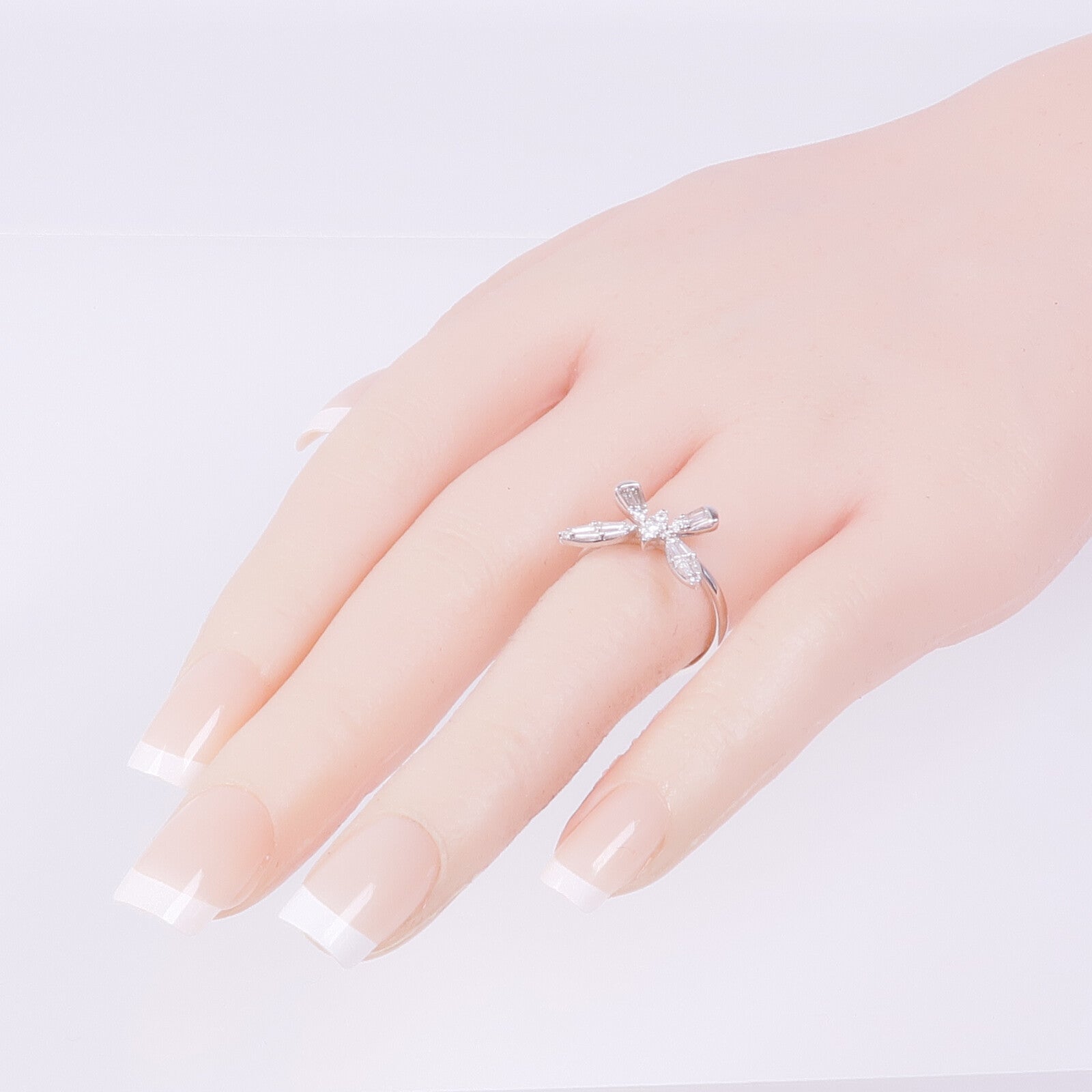 JEWELRY 【激減優惠】18K白金Diamond Ring鑽石戒指US#6.25
