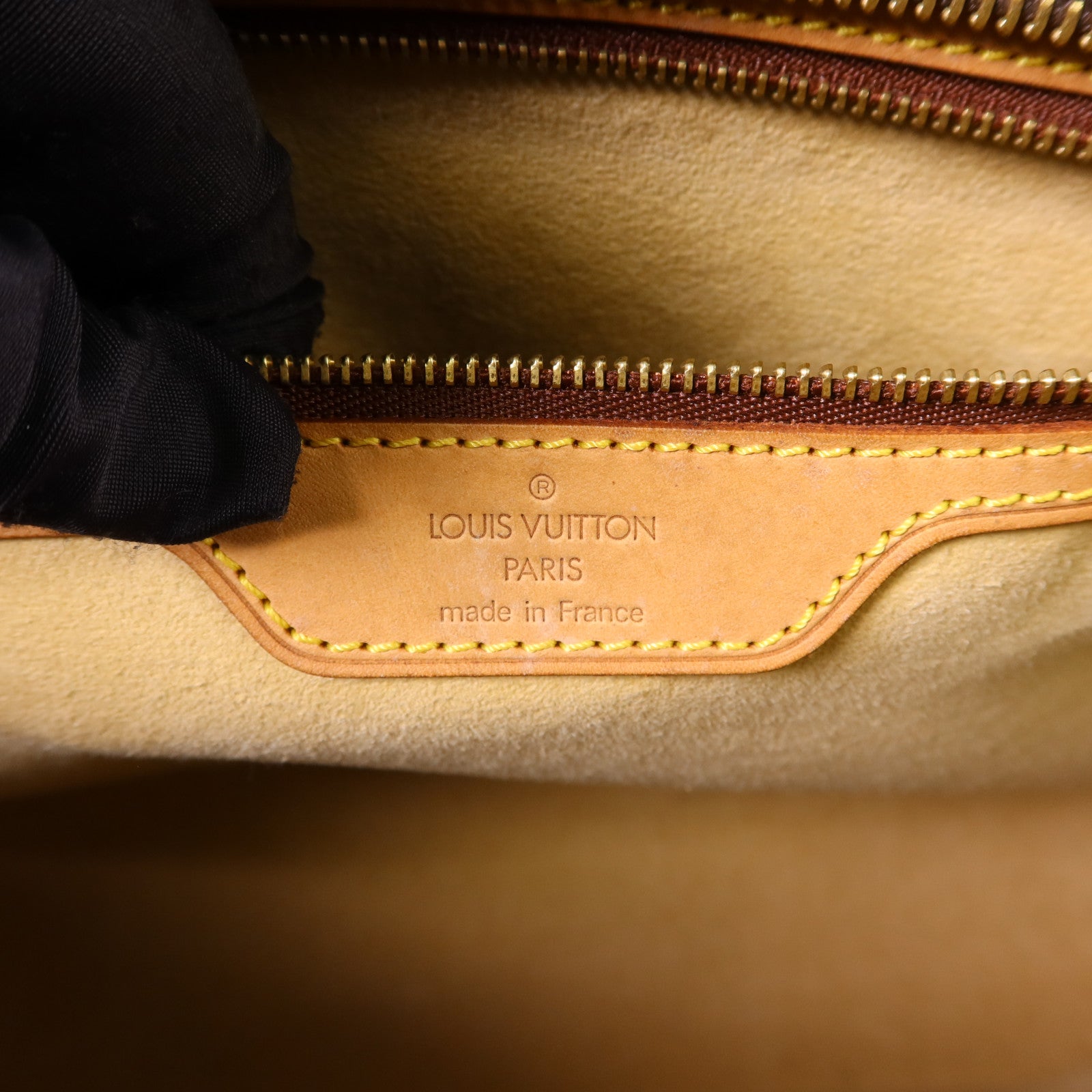 LOUIS VUITTON Monogram Luco Tote Bag金扣肩背袋