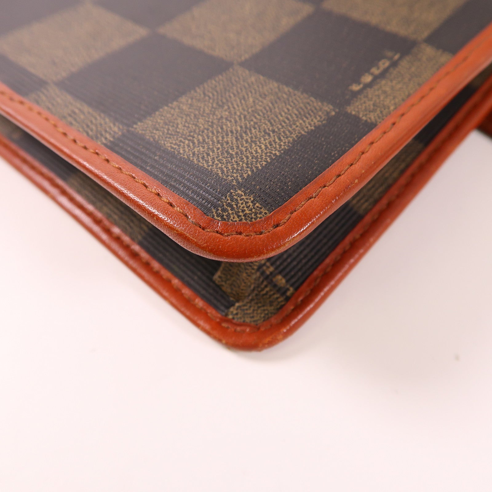 FENDI 塗層帆布Vintage Shoulder Bag銀扣肩背袋