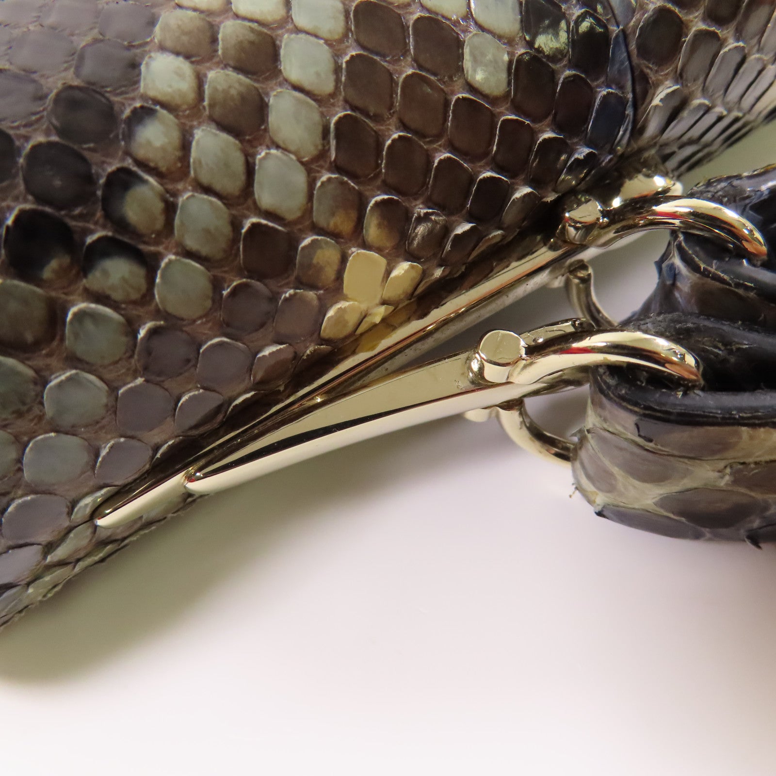 Valentino 【激減優惠】蛇皮皮革Hand Bag金扣手挽袋