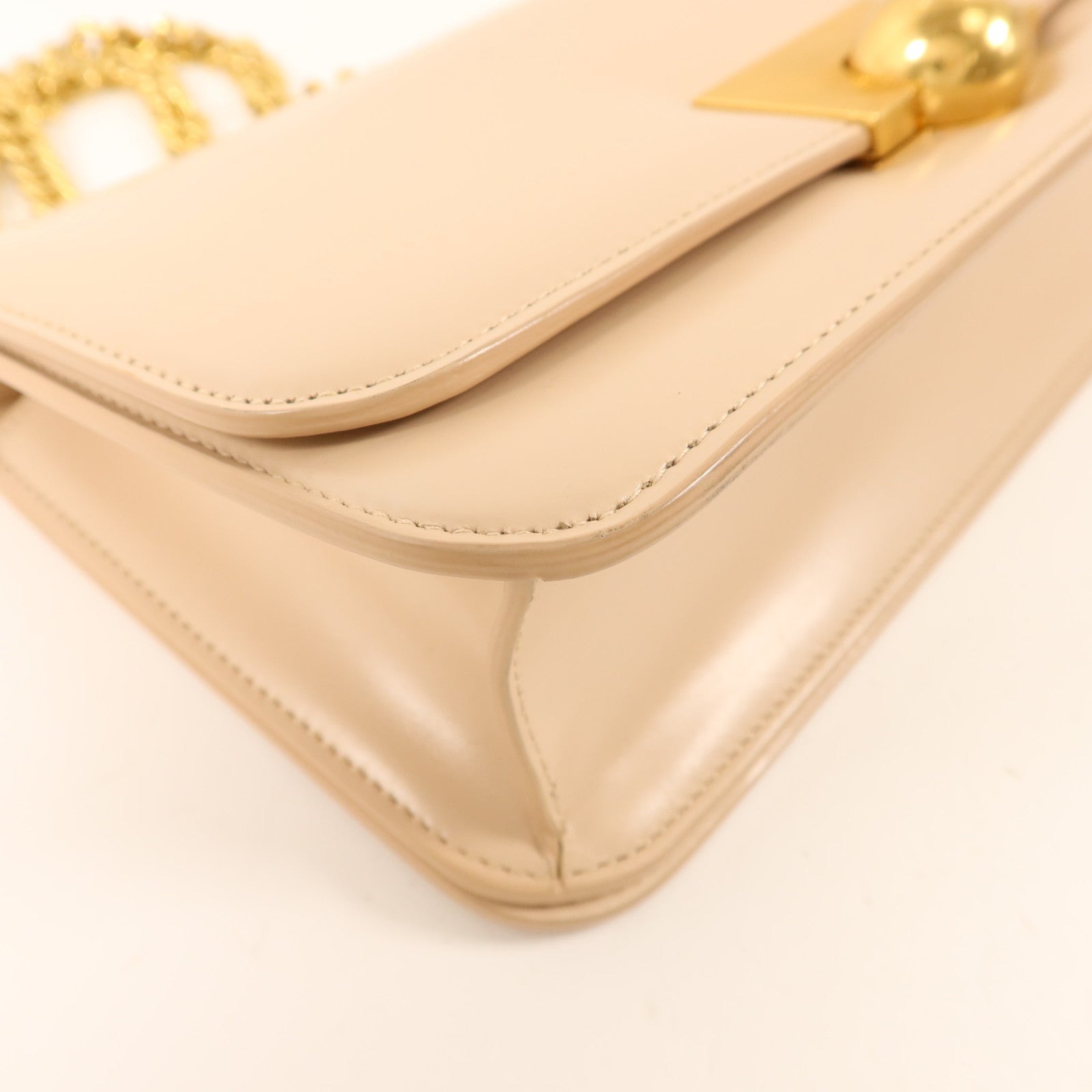 BOTTEGA VENETA 牛皮皮革Chain Shoulder Bag金扣鏈帶肩背袋