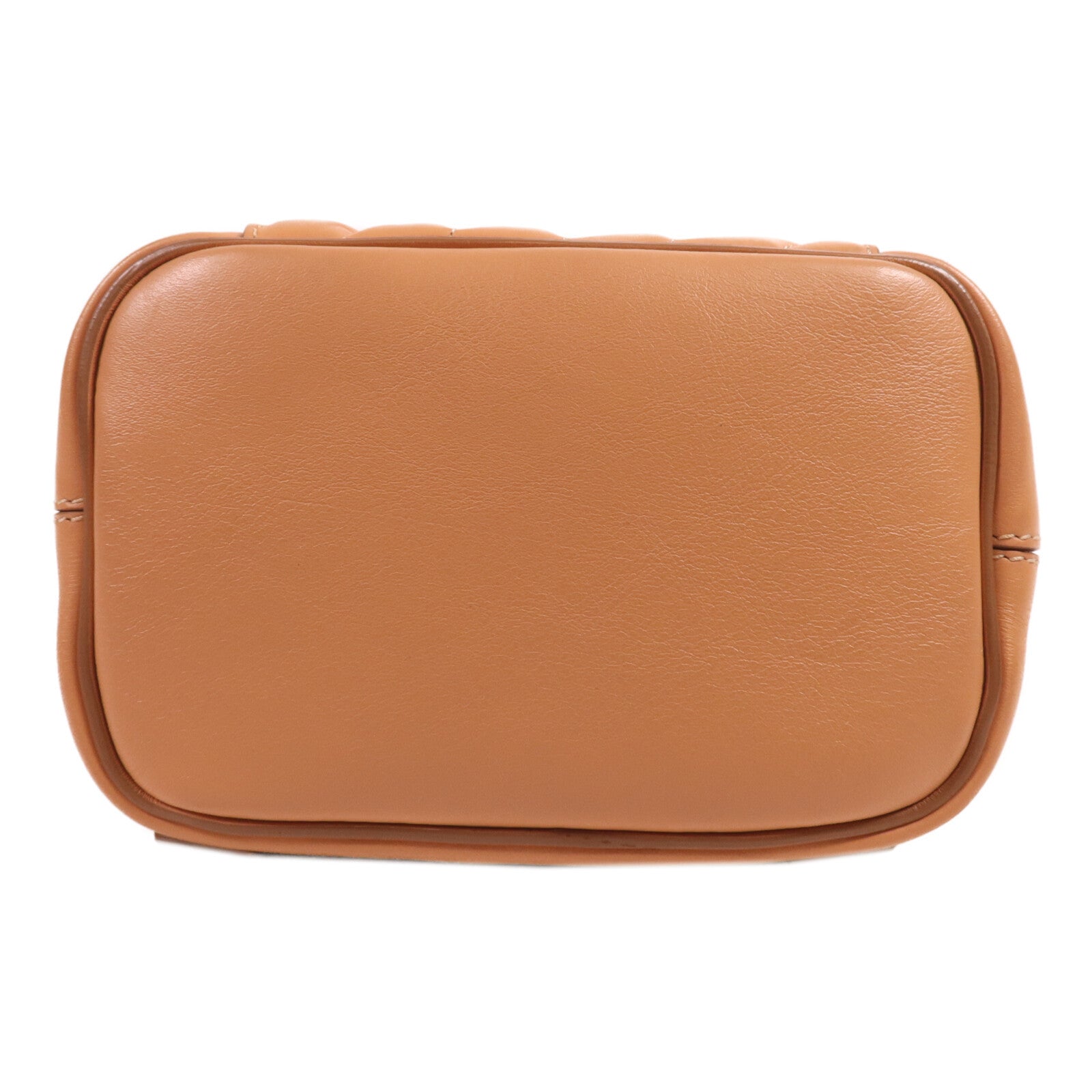 Chloe 牛皮皮革Backpack金扣背包