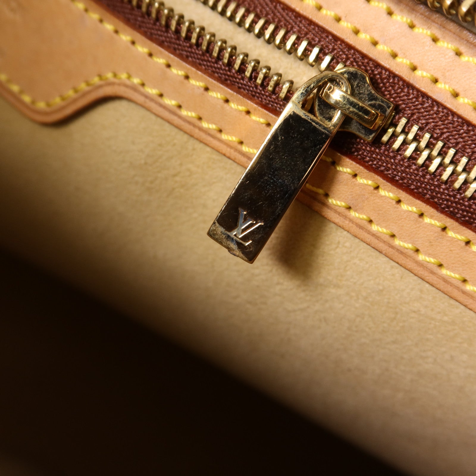 LOUIS VUITTON Monogram Luco Tote Bag金扣肩背袋