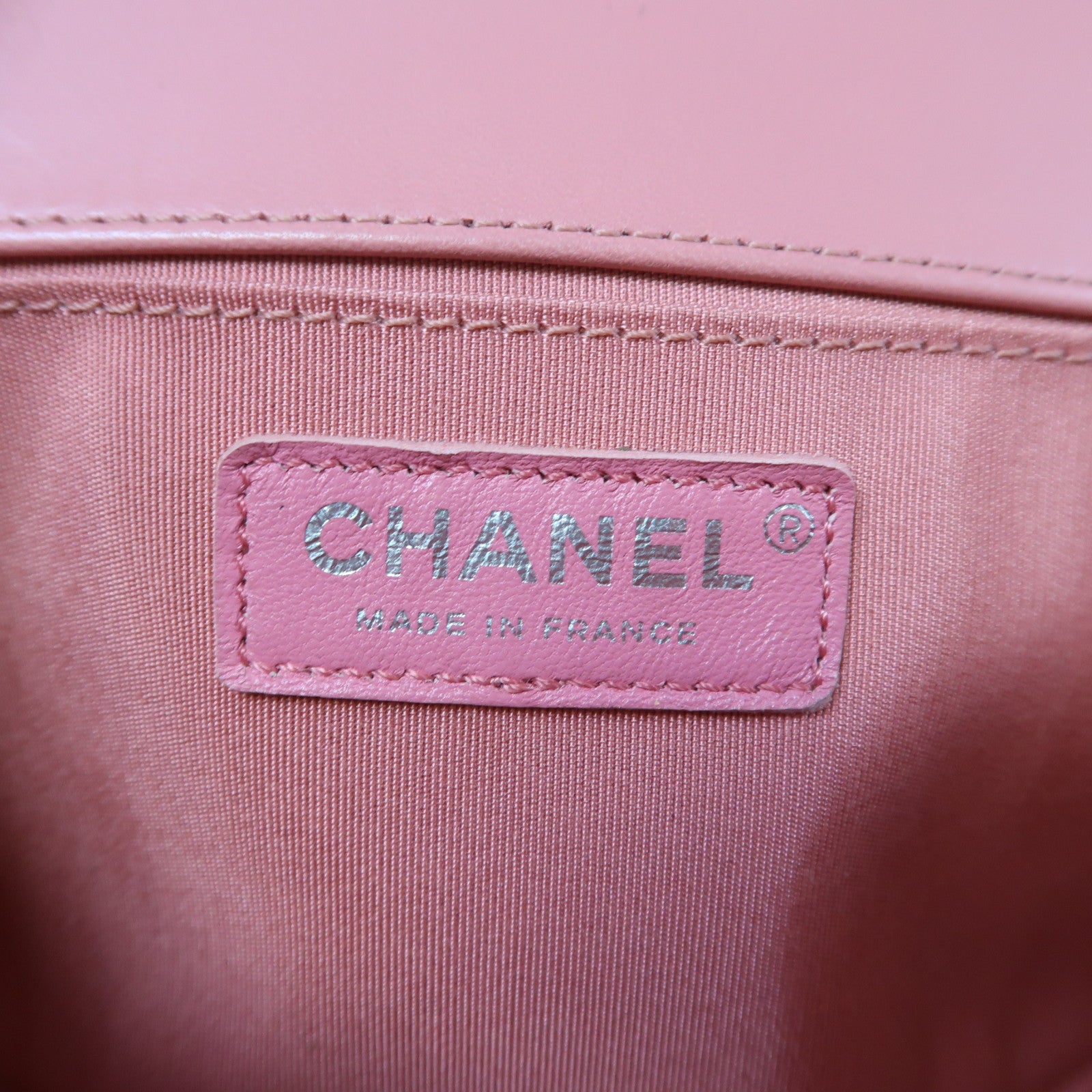 CHANEL 菱格皮革Boy 25銀扣鏈帶肩背袋粉紅色