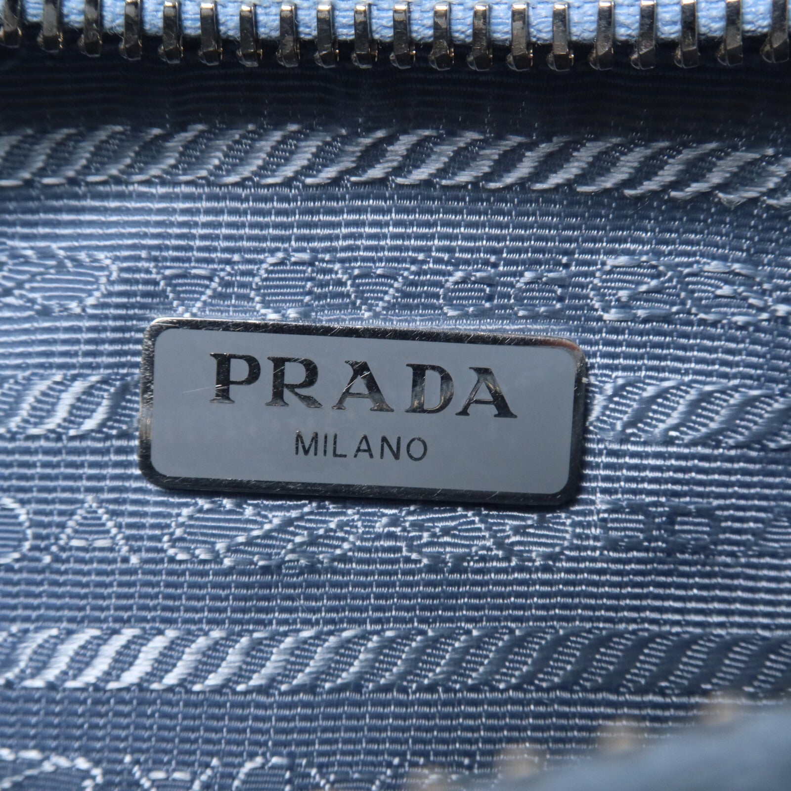 PRADA 尼龍Re-Edition 2005鏈帶手挽肩背兩用袋