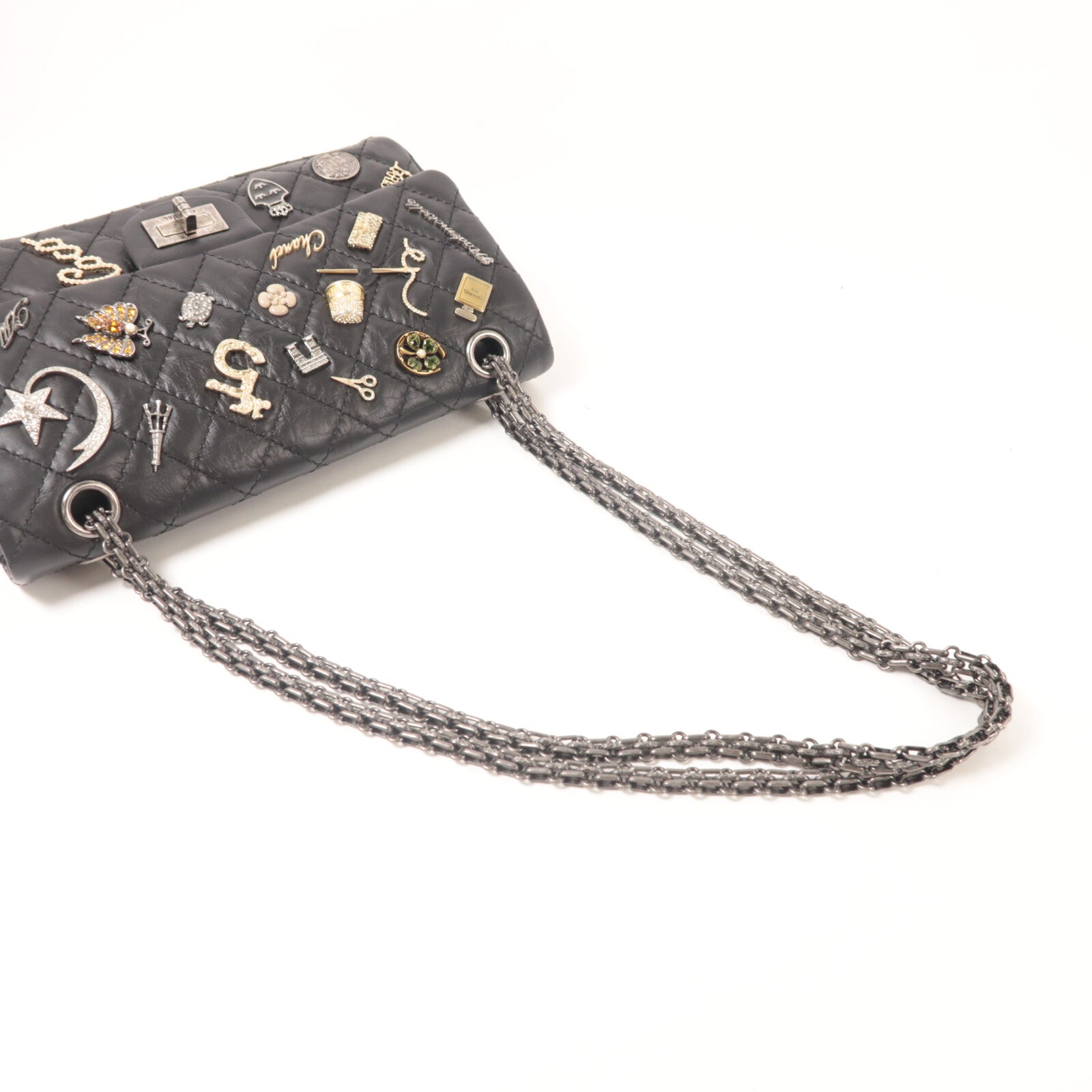 CHANEL 牛皮皮革2.55 Reissue Lucky Charm鏈帶肩背袋