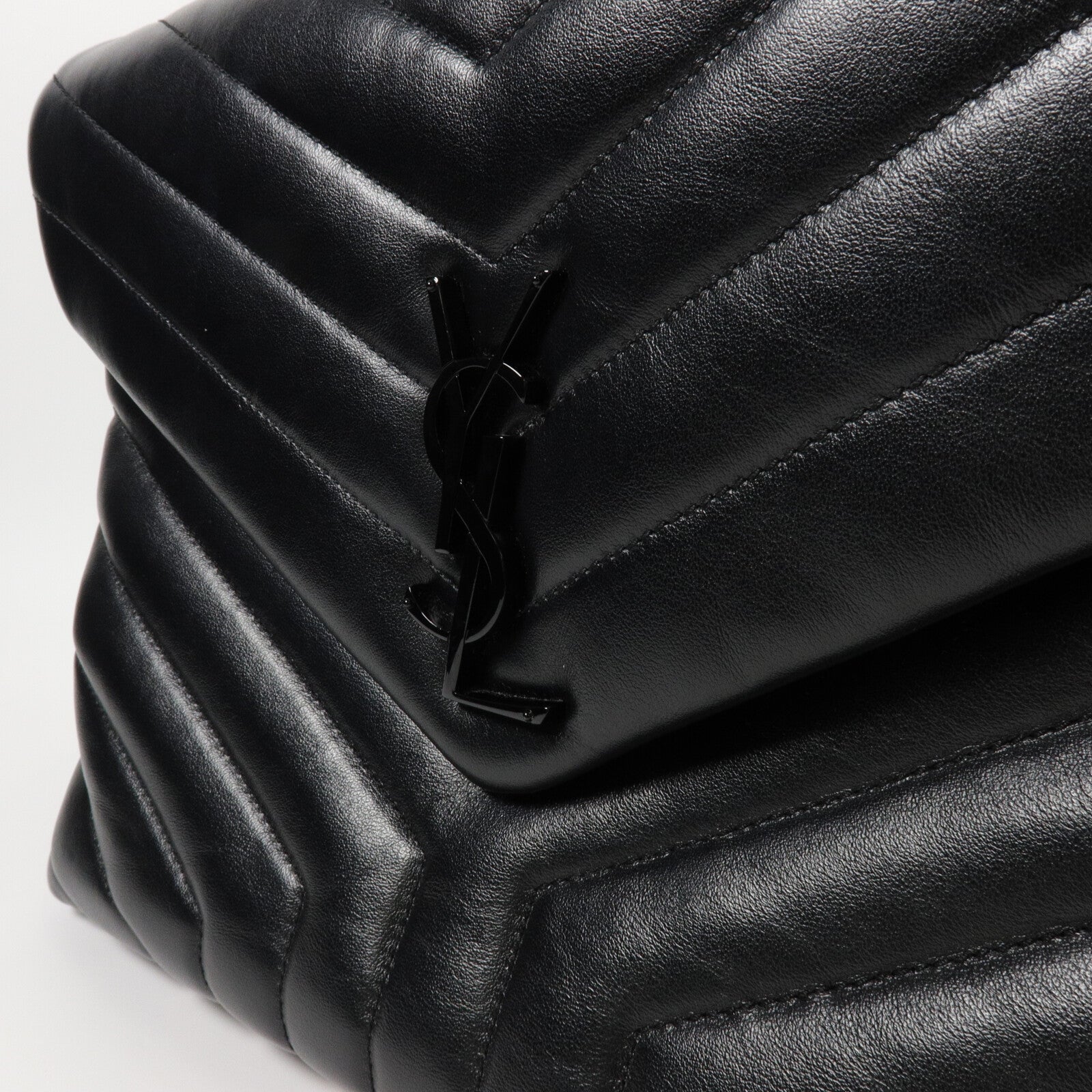 SAINT LAURENT 牛皮皮革LouLou Medium鏈帶肩背袋