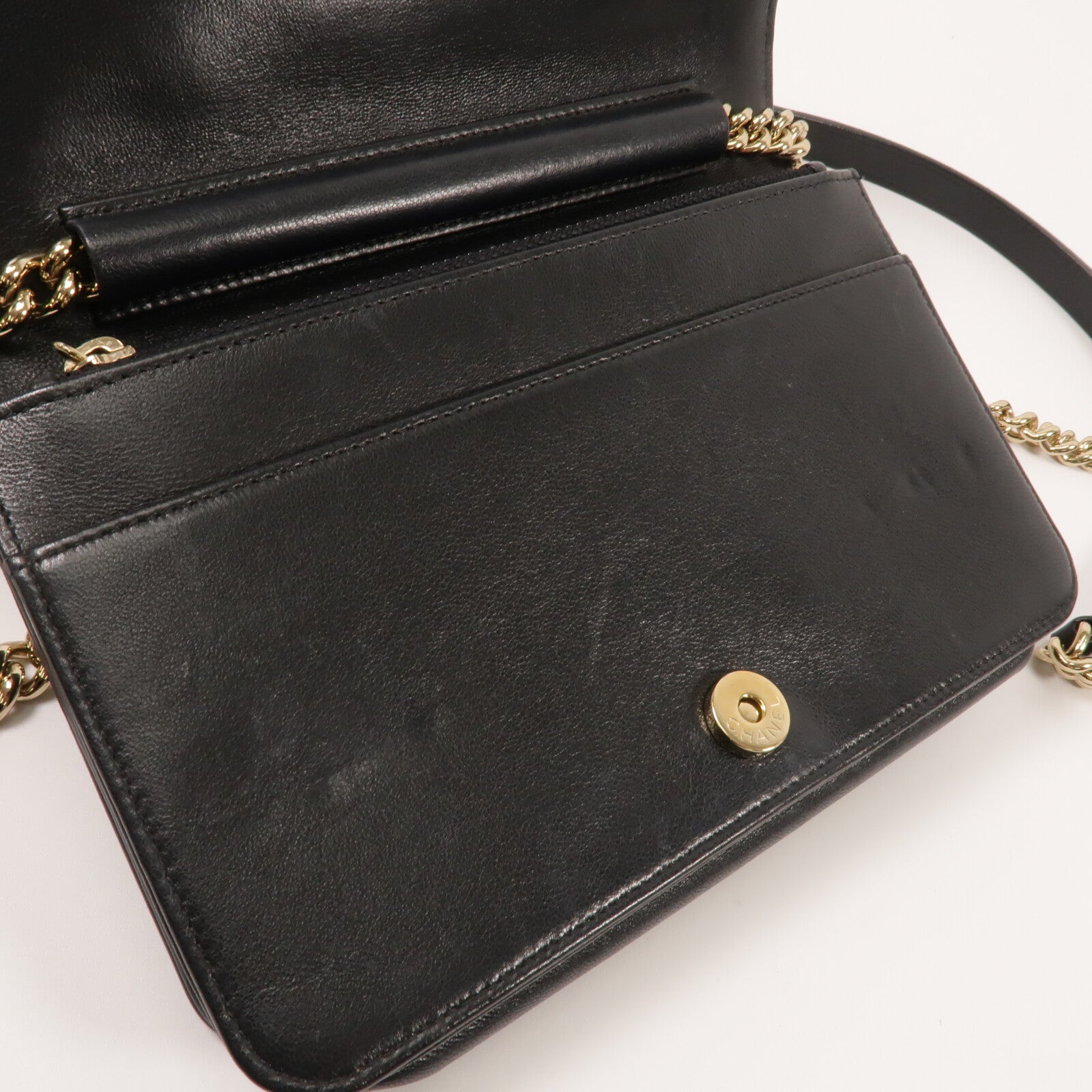CHANEL 羊皮皮革Boy Wallet On Chain鏈帶肩背袋