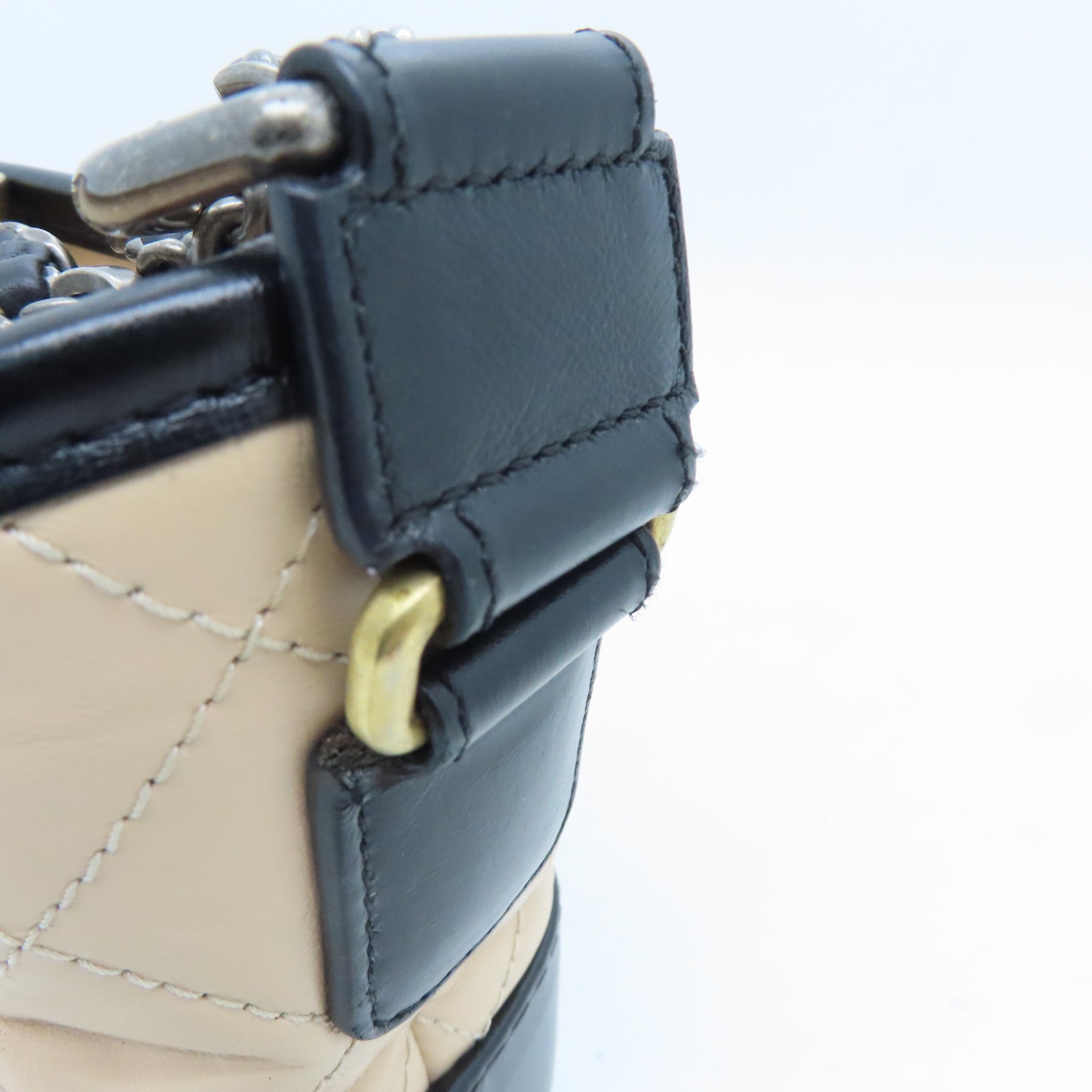 CHANEL rhombic cowhide leather Gabrielle Chain Shoulder silver buckle chain shoulder bag beige