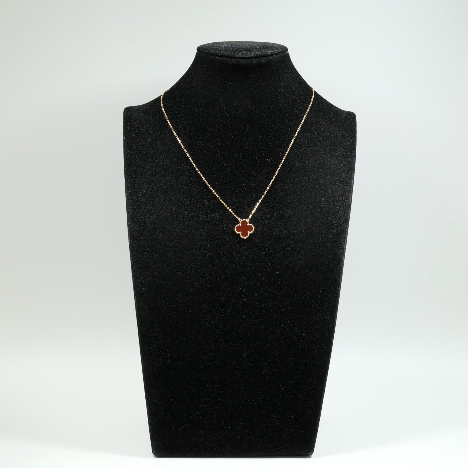 Van Cleef & Arpels 18K黃金Vintage Alhambra Pendant紅玉髓項鏈