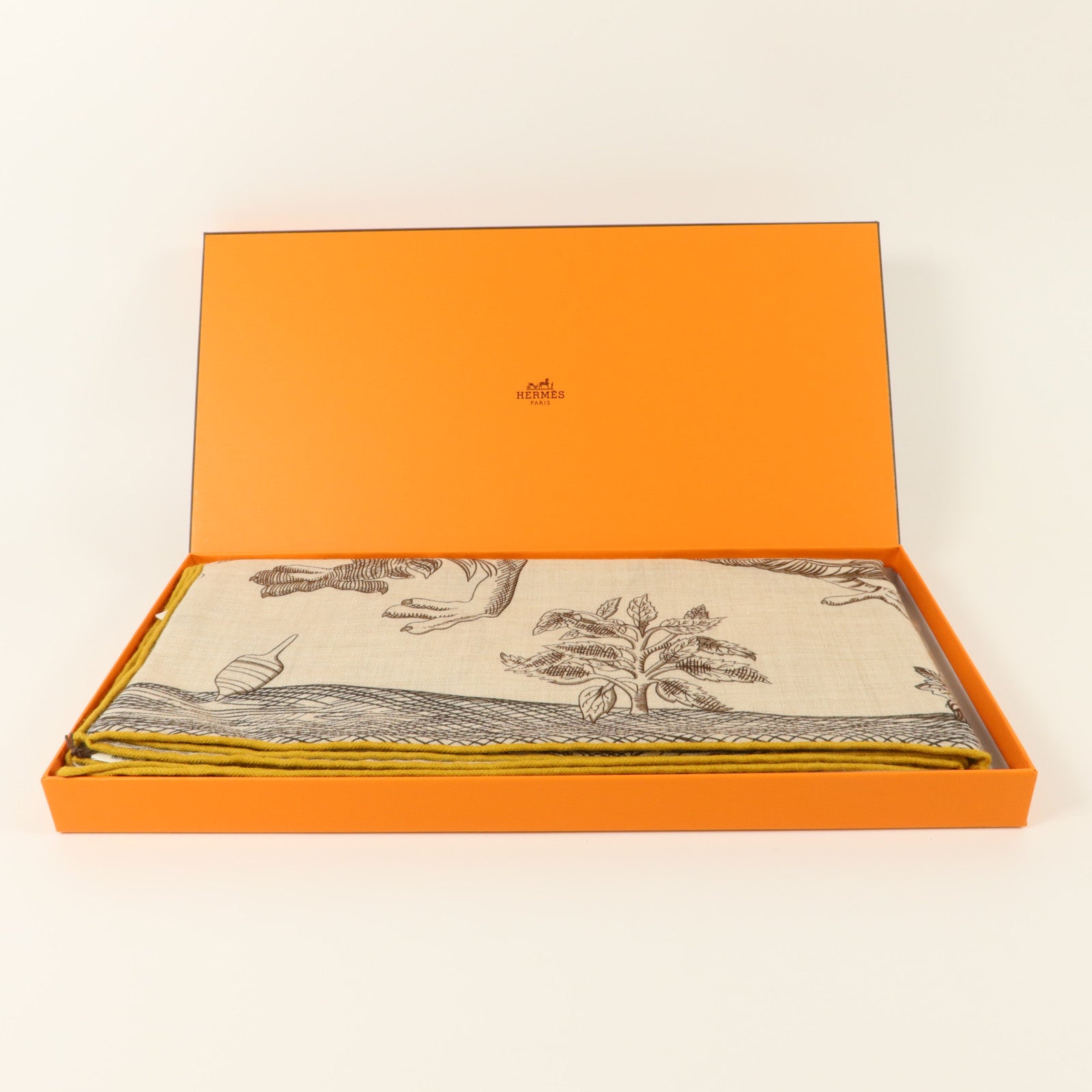 HERMES 羊絨/絲質Scarf 140X140絲巾