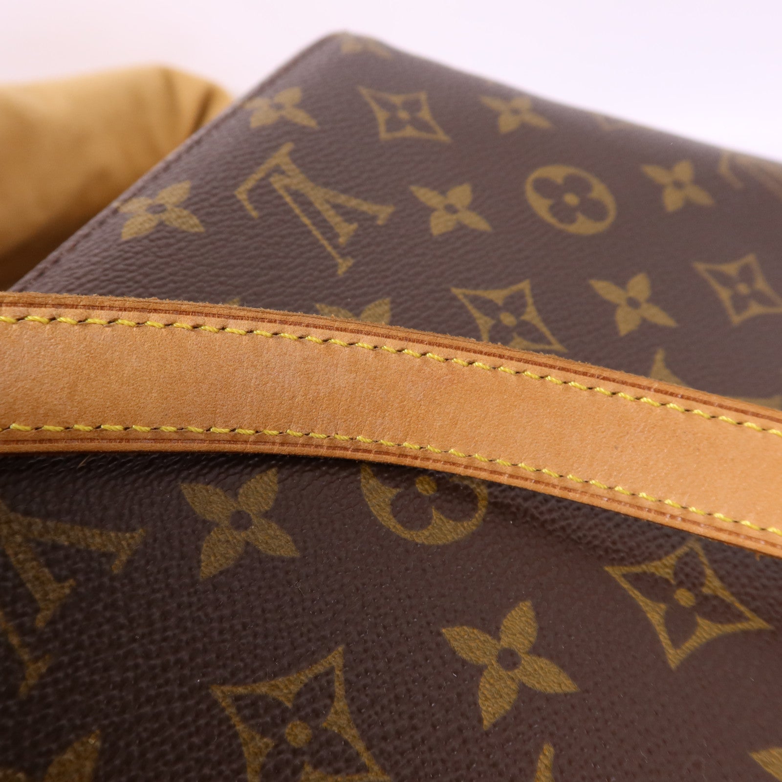 LOUIS VUITTON Monogram Luco Tote Bag金扣肩背袋