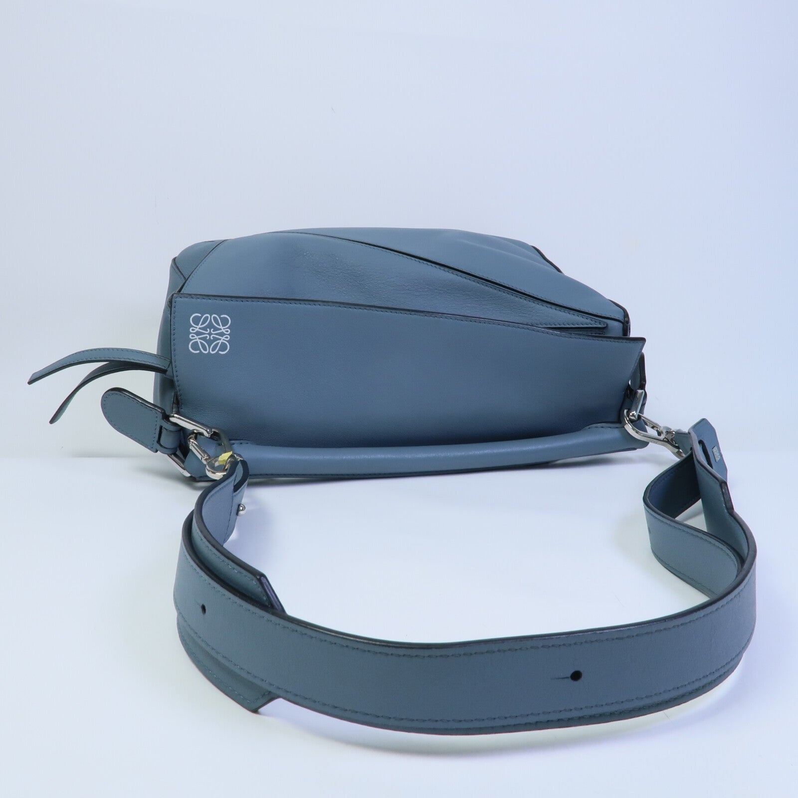 LOEWE 牛皮皮革Puzzle手挽肩背兩用袋