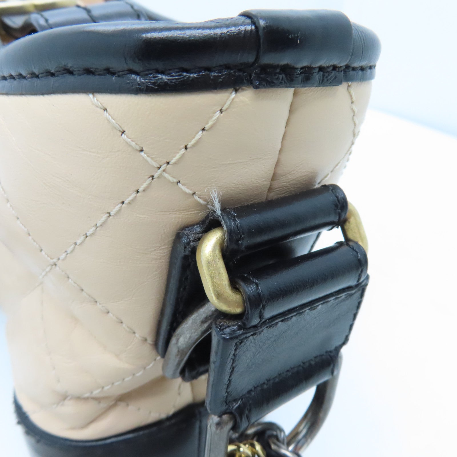 CHANEL rhombic cowhide leather Gabrielle Chain Shoulder silver buckle chain shoulder bag beige