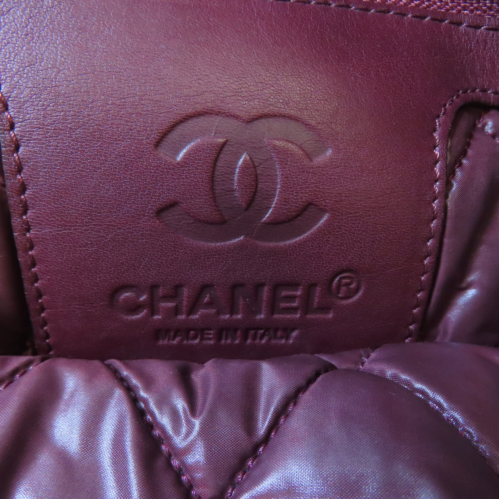 CHANEL 尼龍Coco Cocoon銀扣手挽袋黑色