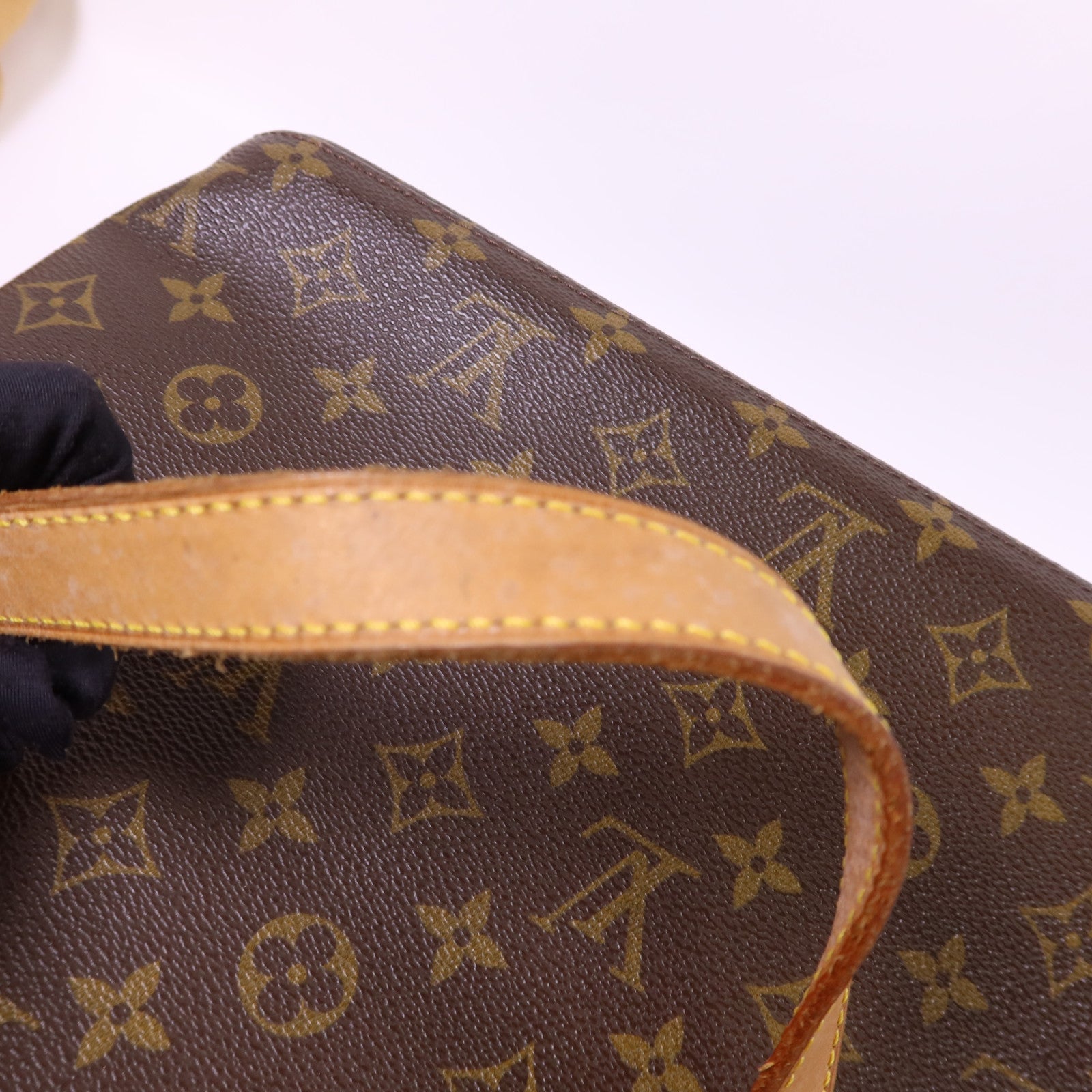 LOUIS VUITTON Monogram Luco Tote Bag金扣肩背袋