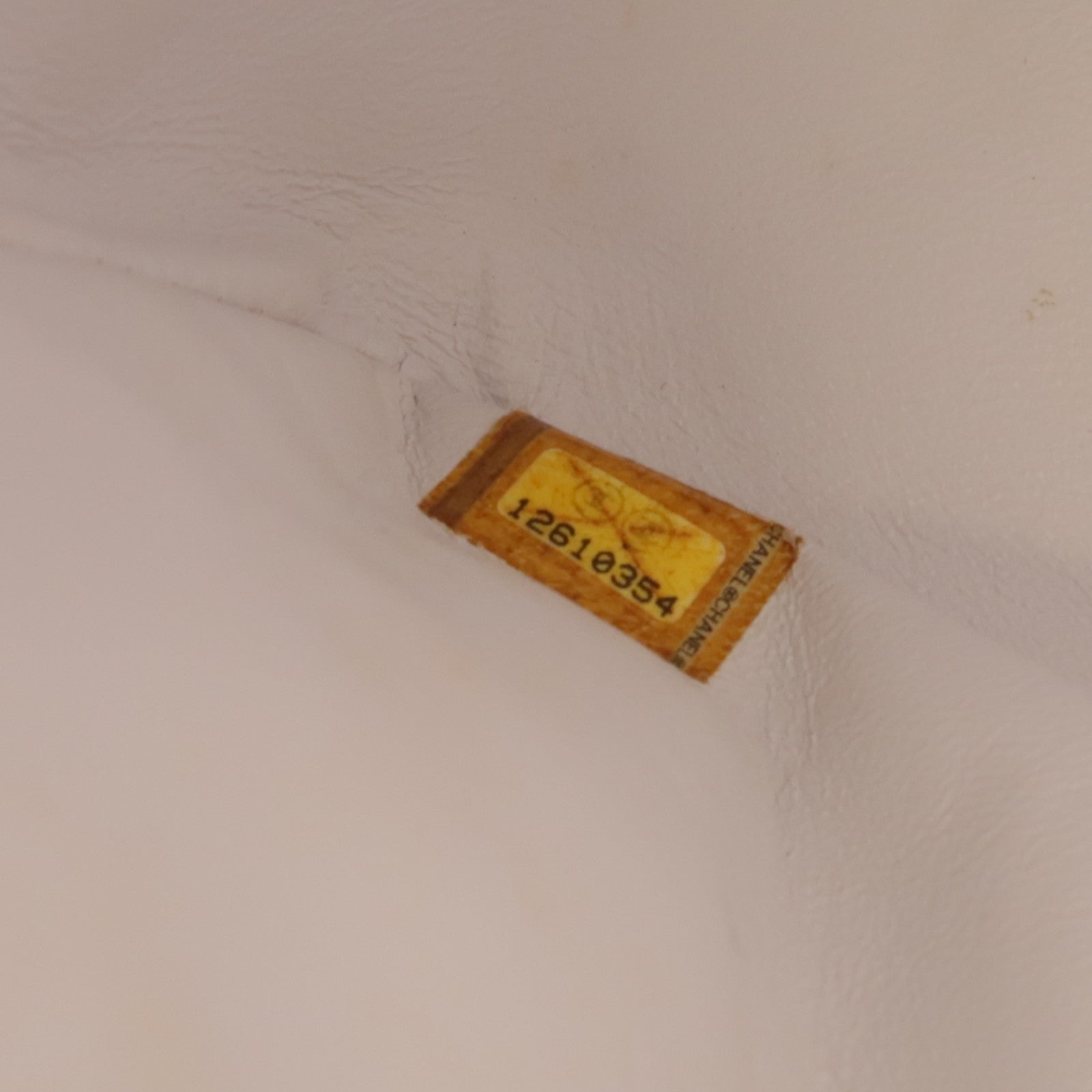 CHANEL 牛皮皮革2.55 Jumbo鏈帶肩背袋