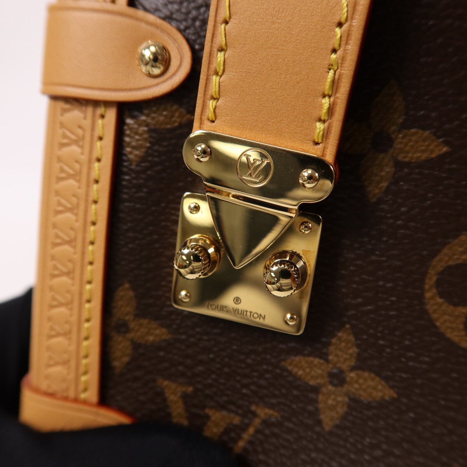 LOUIS VUITTON 【激減優惠】Monogram Side Trunk金扣手挽肩背兩用袋