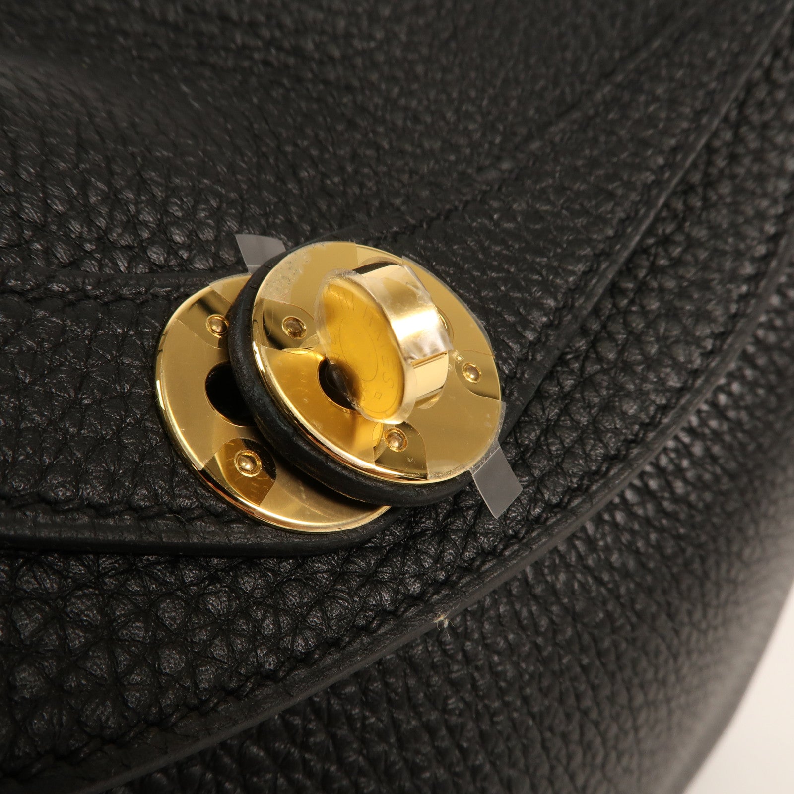 HERMES Clemence皮革Lindy 26金扣手挽肩背兩用袋Noir