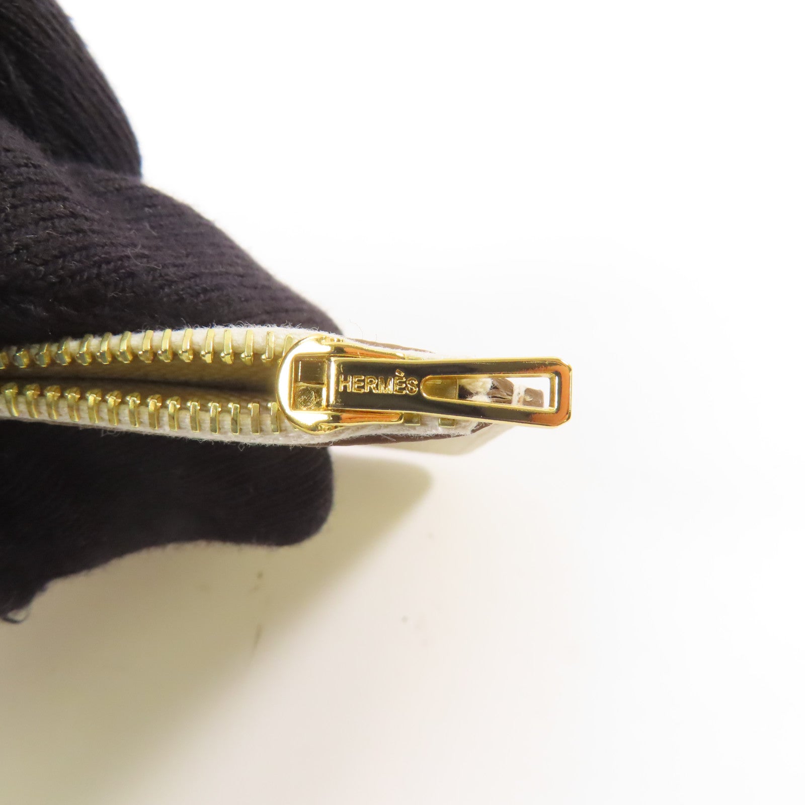 HERMES Epsom皮革Constance Slim Wallet金扣錢包Nata/米色