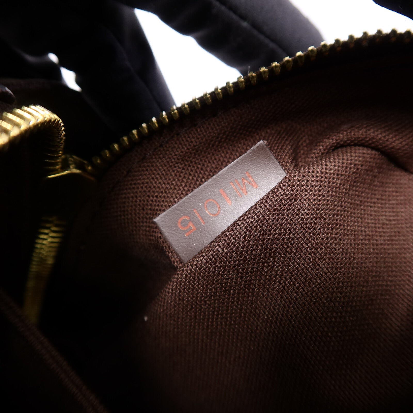 LOUIS VUITTON Damier Olaf PM肩背袋
