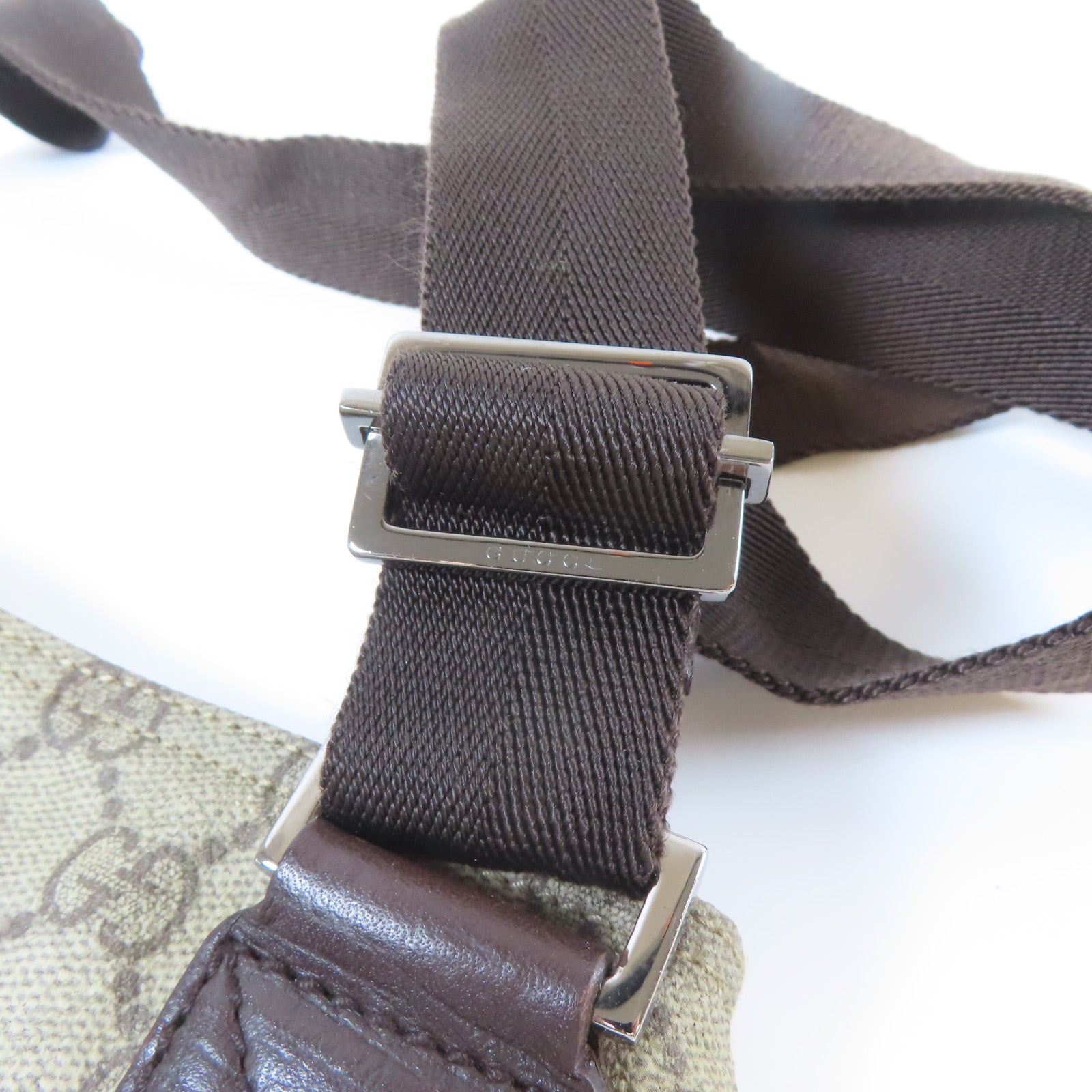 GUCCI 【激減優惠】塗層帆布Shoulder Bag銀扣肩背袋啡色
