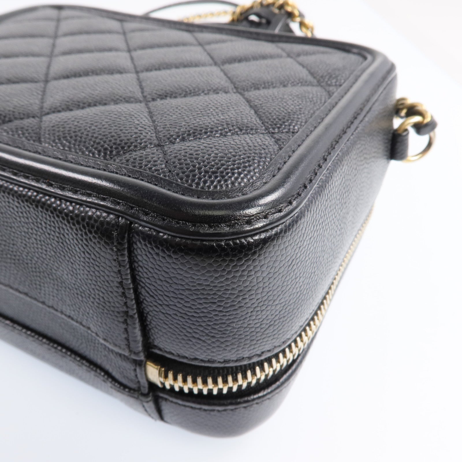 CHANEL 牛皮皮革Vanity Case金扣手挽肩背兩用袋