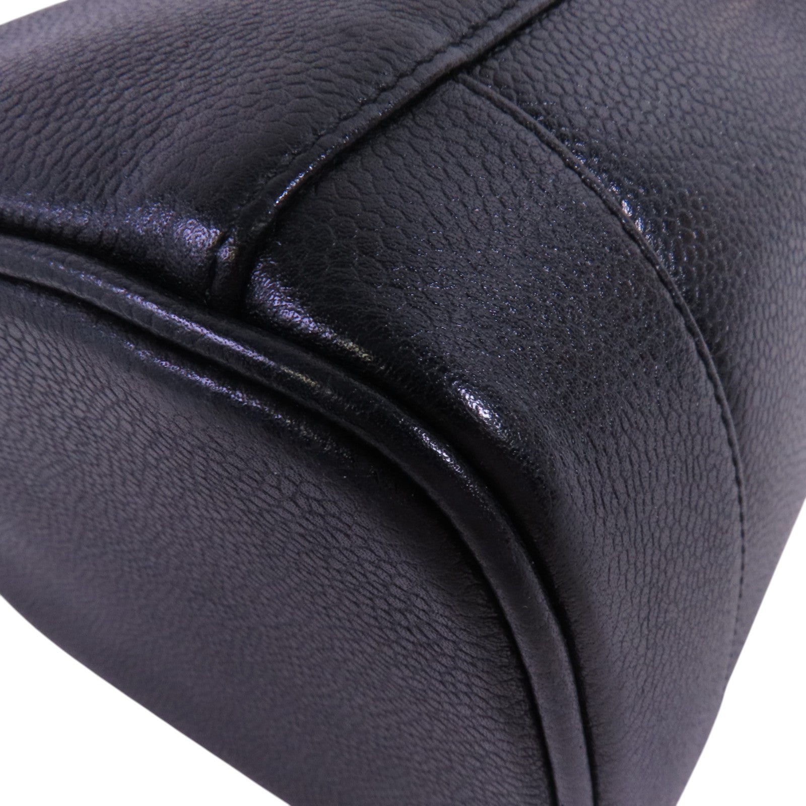 CHANEL 牛皮皮革Vintage Vanity金扣手挽袋